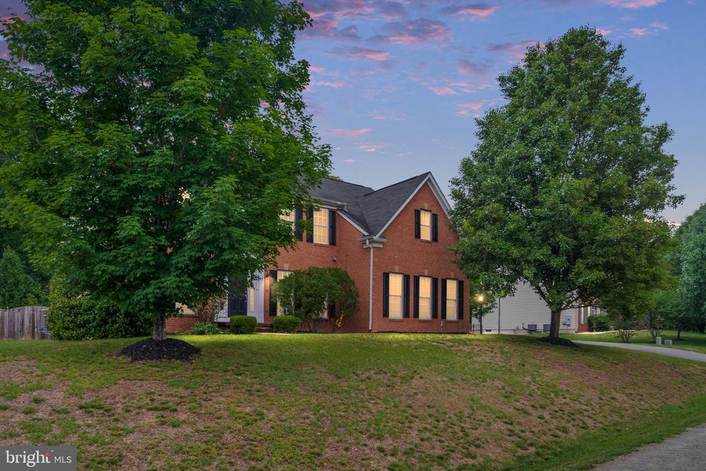 11324 LONG BRANCH WAY, FREDERICKSBURG, Virginia 22408, 5 Bedrooms Bedrooms, ,3 BathroomsBathrooms,Residential,11324 LONG BRANCH WAY,VASP2042326 MLS # VASP2042326 11324 LONG BRANCH WAY, FREDERICKSBURG, Virginia 22408, 5 Bedrooms Bedrooms, ,3 BathroomsBathrooms,Residential,11324 LONG BRANCH WAY,VASP2042326 MLS # VASP2042326