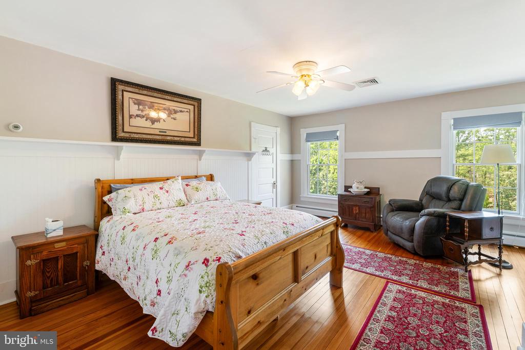 67 THOMAS JEFFERSON PKWY, PALMYRA, Virginia 22963, 5 Bedrooms Bedrooms, ,2 BathroomsBathrooms,Residential,67 THOMAS JEFFERSON PKWY,VAFN2000690 MLS # VAFN2000690