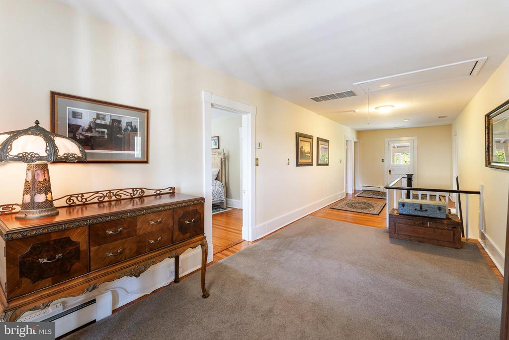 67 THOMAS JEFFERSON PKWY, PALMYRA, Virginia 22963, 5 Bedrooms Bedrooms, ,2 BathroomsBathrooms,Residential,67 THOMAS JEFFERSON PKWY,VAFN2000690 MLS # VAFN2000690