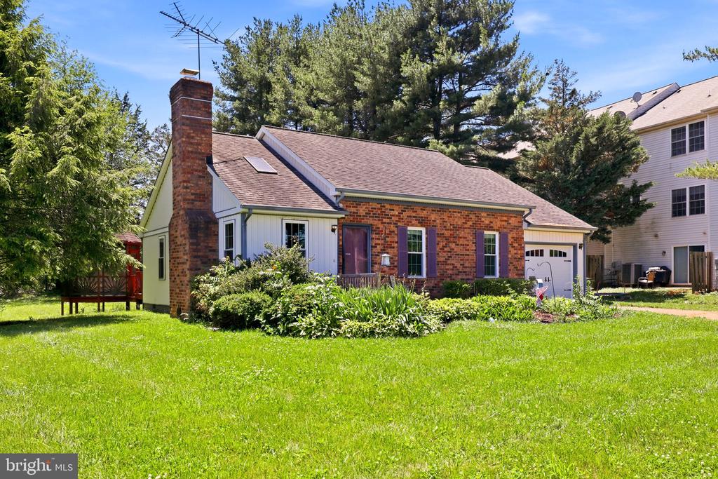 171 KING ST, CULPEPER, Virginia 22701, 3 Bedrooms Bedrooms, ,2 BathroomsBathrooms,Residential,171 KING ST,VACU2013788 MLS # VACU2013788 171 KING ST, CULPEPER, Virginia 22701, 3 Bedrooms Bedrooms, ,2 BathroomsBathrooms,Residential,171 KING ST,VACU2013788 MLS # VACU2013788