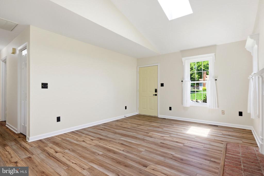 171 KING ST, CULPEPER, Virginia 22701, 3 Bedrooms Bedrooms, ,2 BathroomsBathrooms,Residential,171 KING ST,VACU2013788 MLS # VACU2013788 171 KING ST, CULPEPER, Virginia 22701, 3 Bedrooms Bedrooms, ,2 BathroomsBathrooms,Residential,171 KING ST,VACU2013788 MLS # VACU2013788
