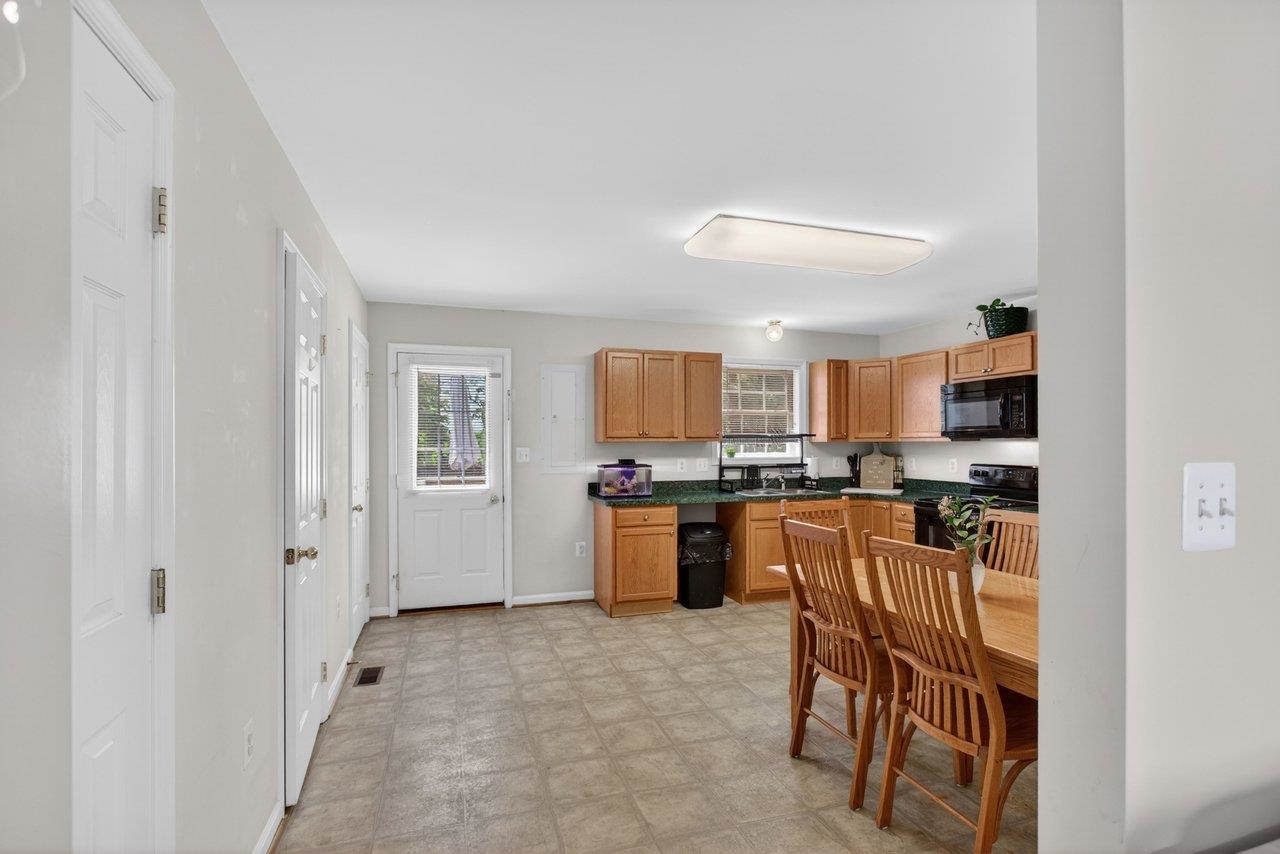 214 KADIES LN, EDINBURG, Virginia 22824, 2 Bedrooms Bedrooms, ,2 BathroomsBathrooms,Residential,214 KADIES LN,677538 MLS # 677538