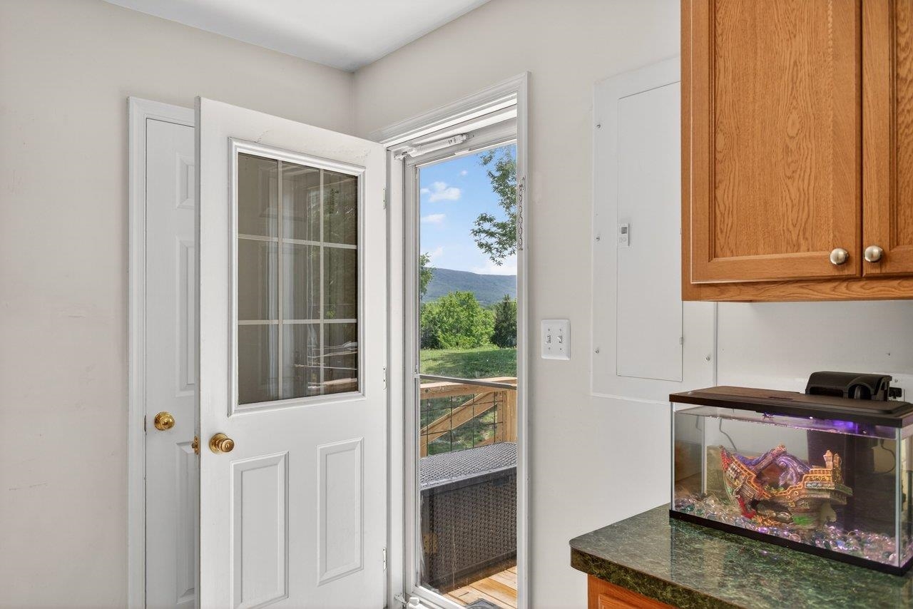 214 KADIES LN, EDINBURG, Virginia 22824, 2 Bedrooms Bedrooms, ,2 BathroomsBathrooms,Residential,214 KADIES LN,677538 MLS # 677538