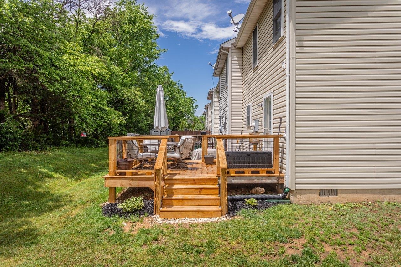 214 KADIES LN, EDINBURG, Virginia 22824, 2 Bedrooms Bedrooms, ,2 BathroomsBathrooms,Residential,214 KADIES LN,677538 MLS # 677538