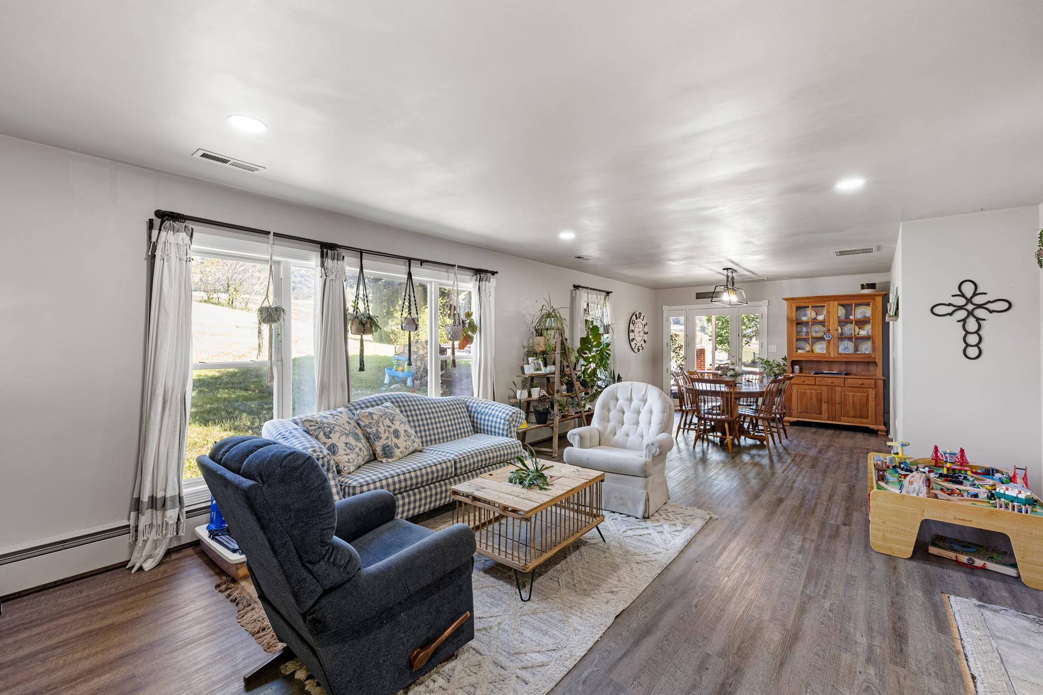 14441 NORTH MOUNTAIN RD, BROADWAY, Virginia 22815, 3 Bedrooms Bedrooms, ,2 BathroomsBathrooms,Residential,14441 NORTH MOUNTAIN RD,677543 MLS # 677543 14441 NORTH MOUNTAIN RD, BROADWAY, Virginia 22815, 3 Bedrooms Bedrooms, ,2 BathroomsBathrooms,Residential,14441 NORTH MOUNTAIN RD,677543 MLS # 677543