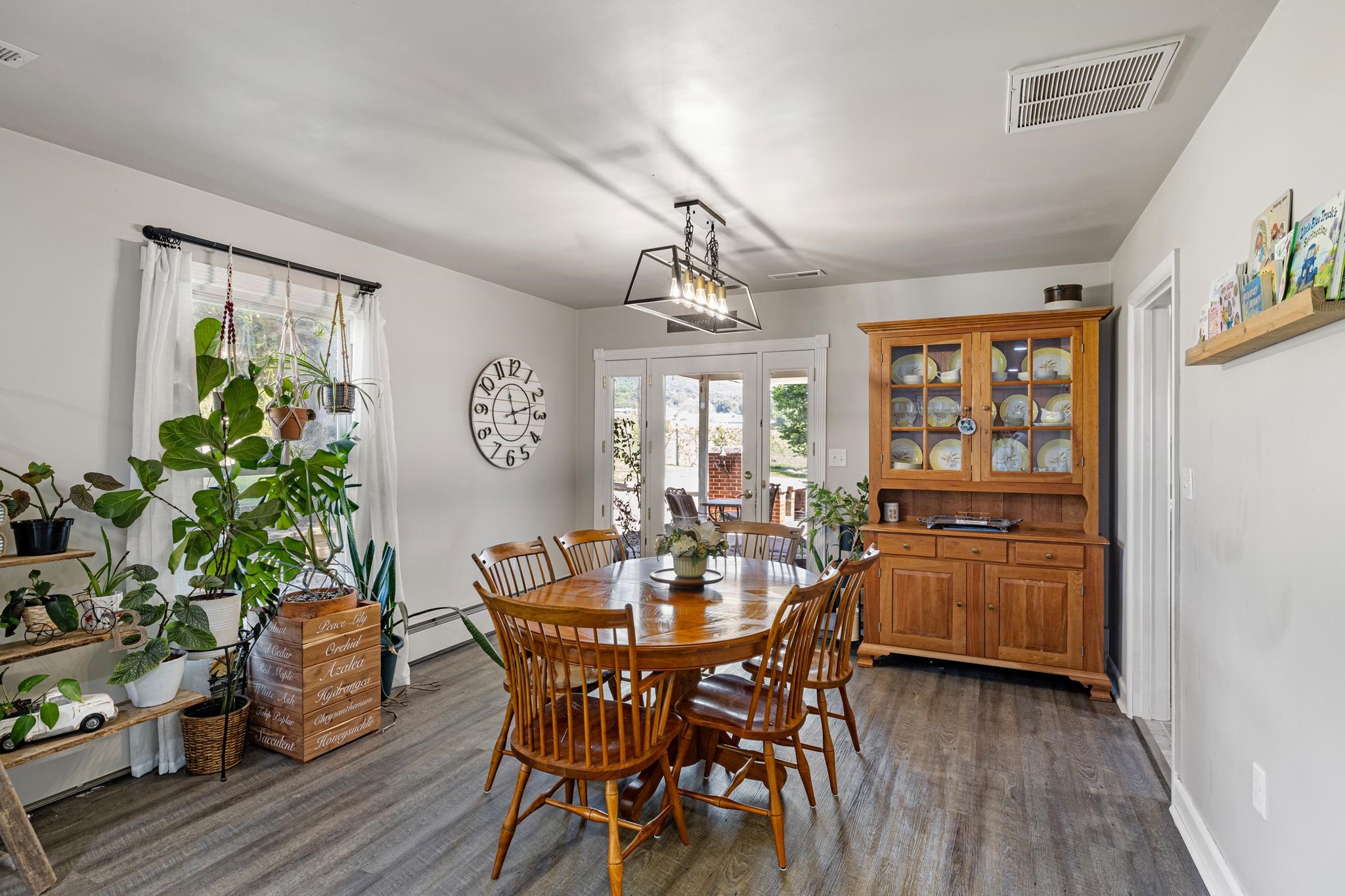 14441 NORTH MOUNTAIN RD, BROADWAY, Virginia 22815, 3 Bedrooms Bedrooms, ,2 BathroomsBathrooms,Residential,14441 NORTH MOUNTAIN RD,677543 MLS # 677543 14441 NORTH MOUNTAIN RD, BROADWAY, Virginia 22815, 3 Bedrooms Bedrooms, ,2 BathroomsBathrooms,Residential,14441 NORTH MOUNTAIN RD,677543 MLS # 677543