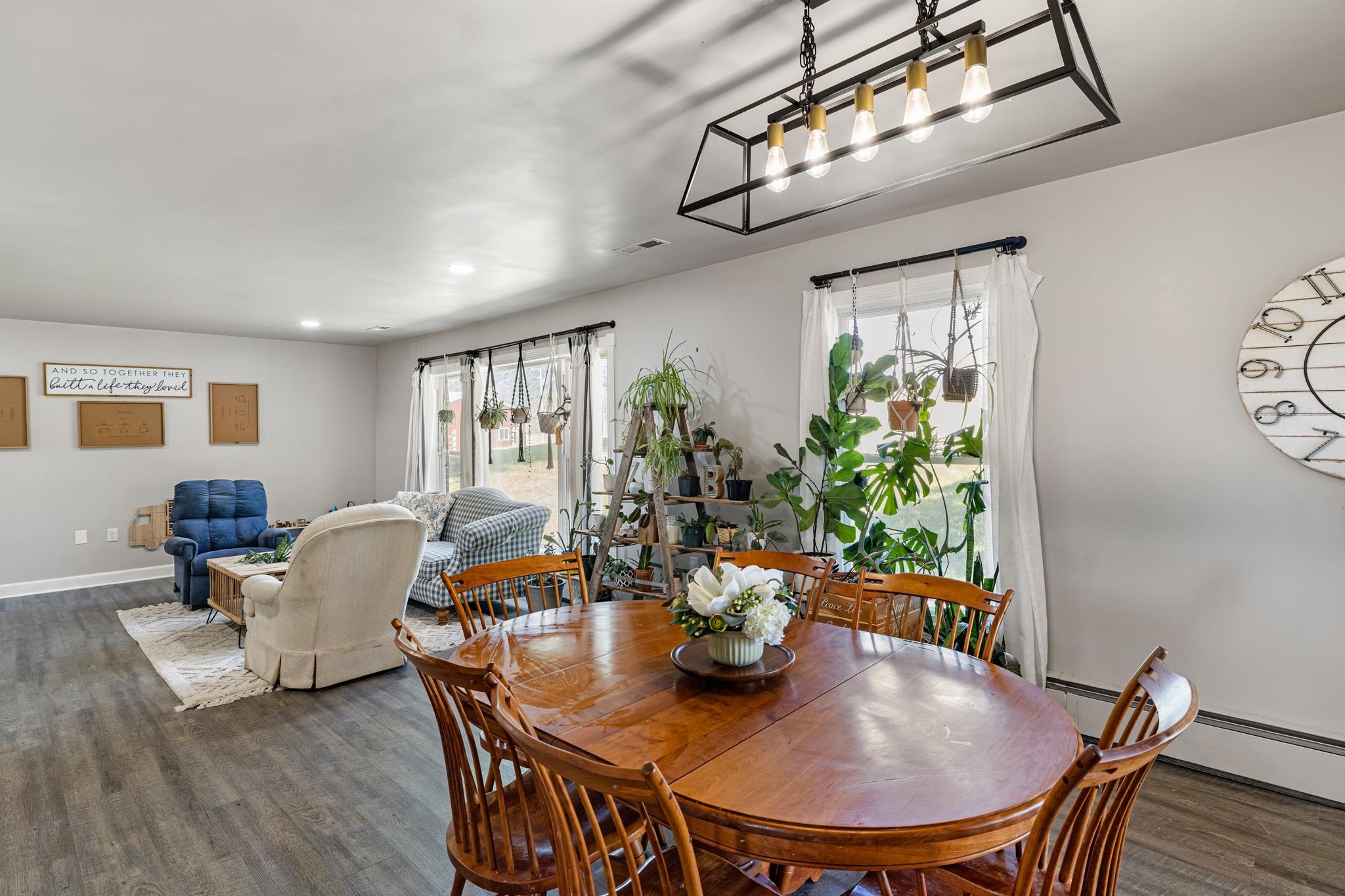 14441 NORTH MOUNTAIN RD, BROADWAY, Virginia 22815, 3 Bedrooms Bedrooms, ,2 BathroomsBathrooms,Residential,14441 NORTH MOUNTAIN RD,677543 MLS # 677543 14441 NORTH MOUNTAIN RD, BROADWAY, Virginia 22815, 3 Bedrooms Bedrooms, ,2 BathroomsBathrooms,Residential,14441 NORTH MOUNTAIN RD,677543 MLS # 677543