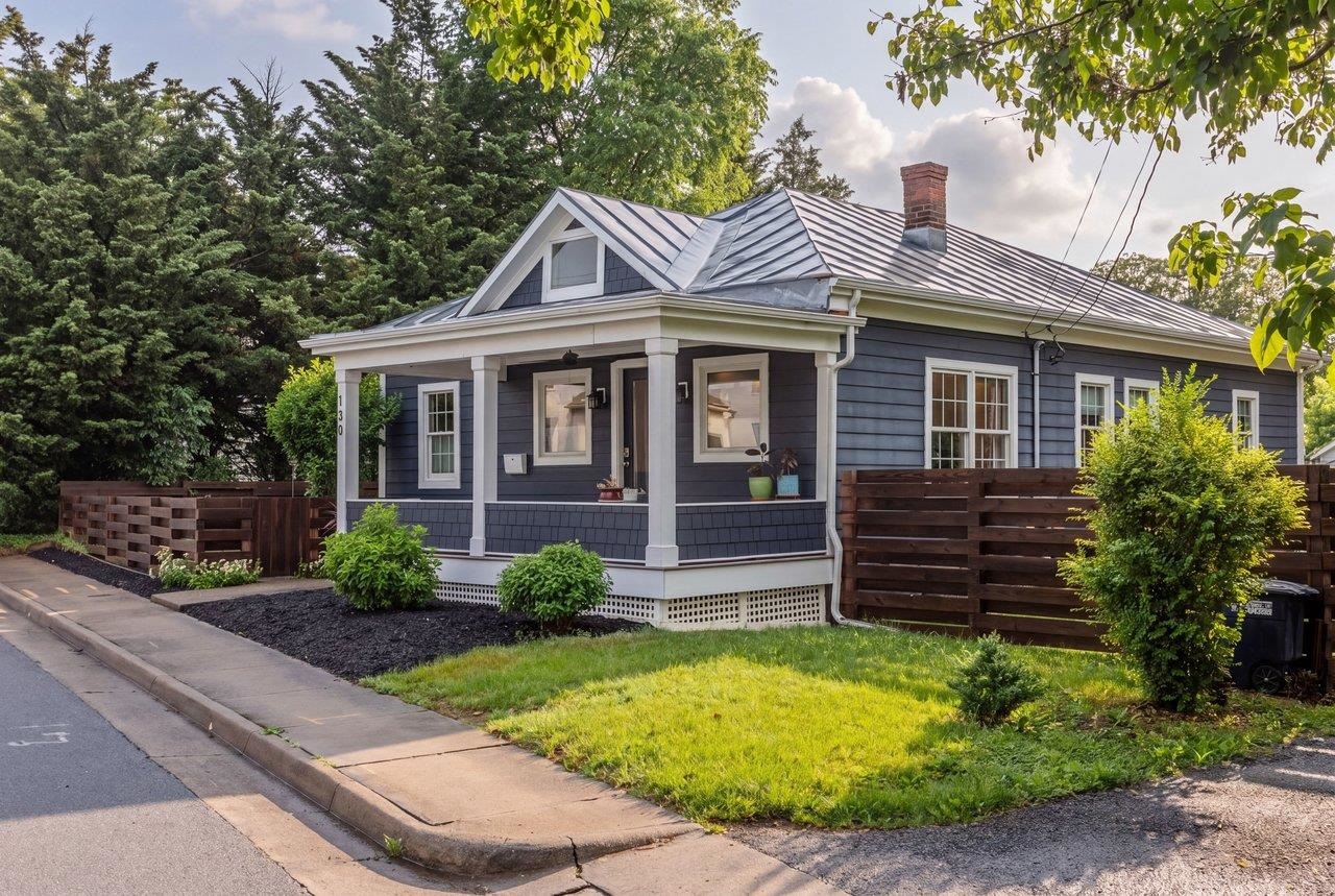 130 S BROOK AVE, HARRISONBURG, Virginia 22801, 3 Bedrooms Bedrooms, ,2 BathroomsBathrooms,Residential,130 S BROOK AVE,677580 MLS # 677580 130 S BROOK AVE, HARRISONBURG, Virginia 22801, 3 Bedrooms Bedrooms, ,2 BathroomsBathrooms,Residential,130 S BROOK AVE,677580 MLS # 677580