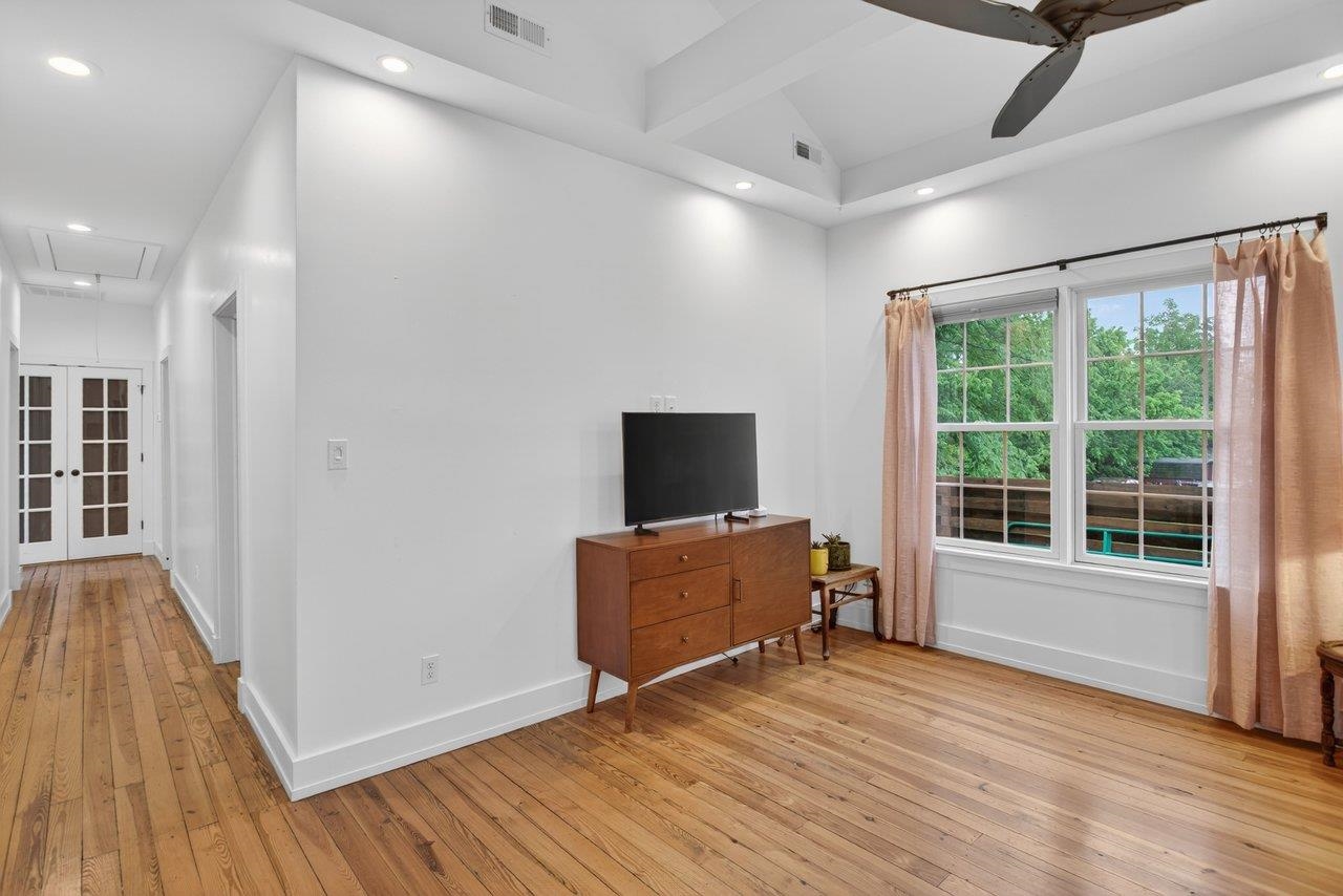 130 S BROOK AVE, HARRISONBURG, Virginia 22801, 3 Bedrooms Bedrooms, ,2 BathroomsBathrooms,Residential,130 S BROOK AVE,677580 MLS # 677580 130 S BROOK AVE, HARRISONBURG, Virginia 22801, 3 Bedrooms Bedrooms, ,2 BathroomsBathrooms,Residential,130 S BROOK AVE,677580 MLS # 677580