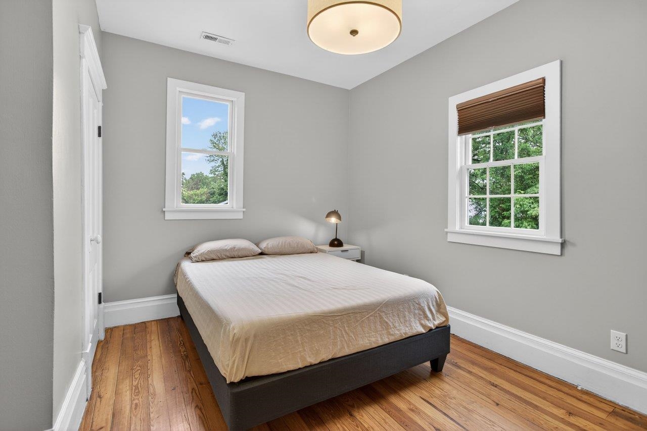 130 S BROOK AVE, HARRISONBURG, Virginia 22801, 3 Bedrooms Bedrooms, ,2 BathroomsBathrooms,Residential,130 S BROOK AVE,677580 MLS # 677580 130 S BROOK AVE, HARRISONBURG, Virginia 22801, 3 Bedrooms Bedrooms, ,2 BathroomsBathrooms,Residential,130 S BROOK AVE,677580 MLS # 677580
