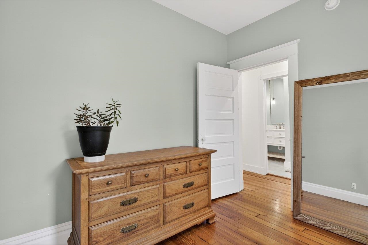 130 S BROOK AVE, HARRISONBURG, Virginia 22801, 3 Bedrooms Bedrooms, ,2 BathroomsBathrooms,Residential,130 S BROOK AVE,677580 MLS # 677580 130 S BROOK AVE, HARRISONBURG, Virginia 22801, 3 Bedrooms Bedrooms, ,2 BathroomsBathrooms,Residential,130 S BROOK AVE,677580 MLS # 677580