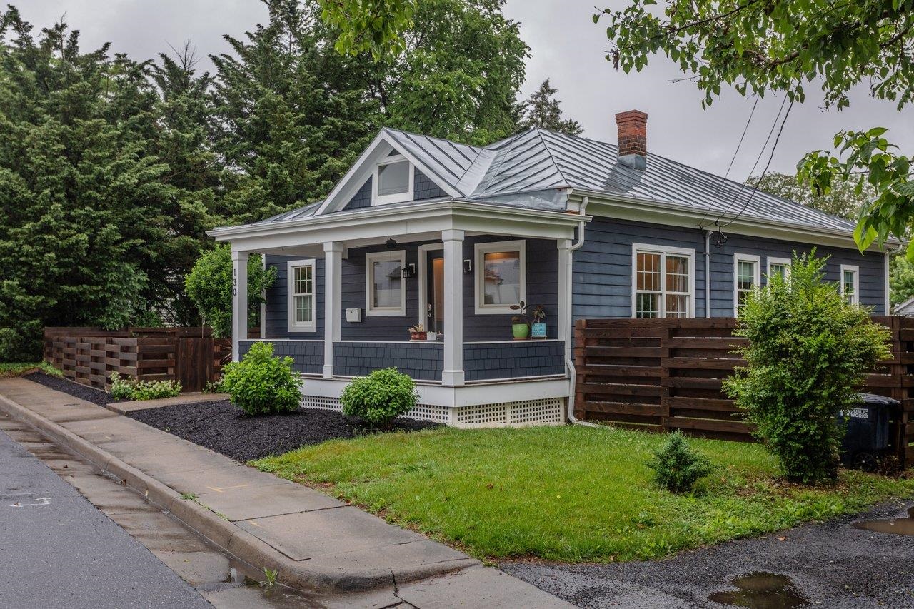 130 S BROOK AVE, HARRISONBURG, Virginia 22801, 3 Bedrooms Bedrooms, ,2 BathroomsBathrooms,Residential,130 S BROOK AVE,677580 MLS # 677580 130 S BROOK AVE, HARRISONBURG, Virginia 22801, 3 Bedrooms Bedrooms, ,2 BathroomsBathrooms,Residential,130 S BROOK AVE,677580 MLS # 677580