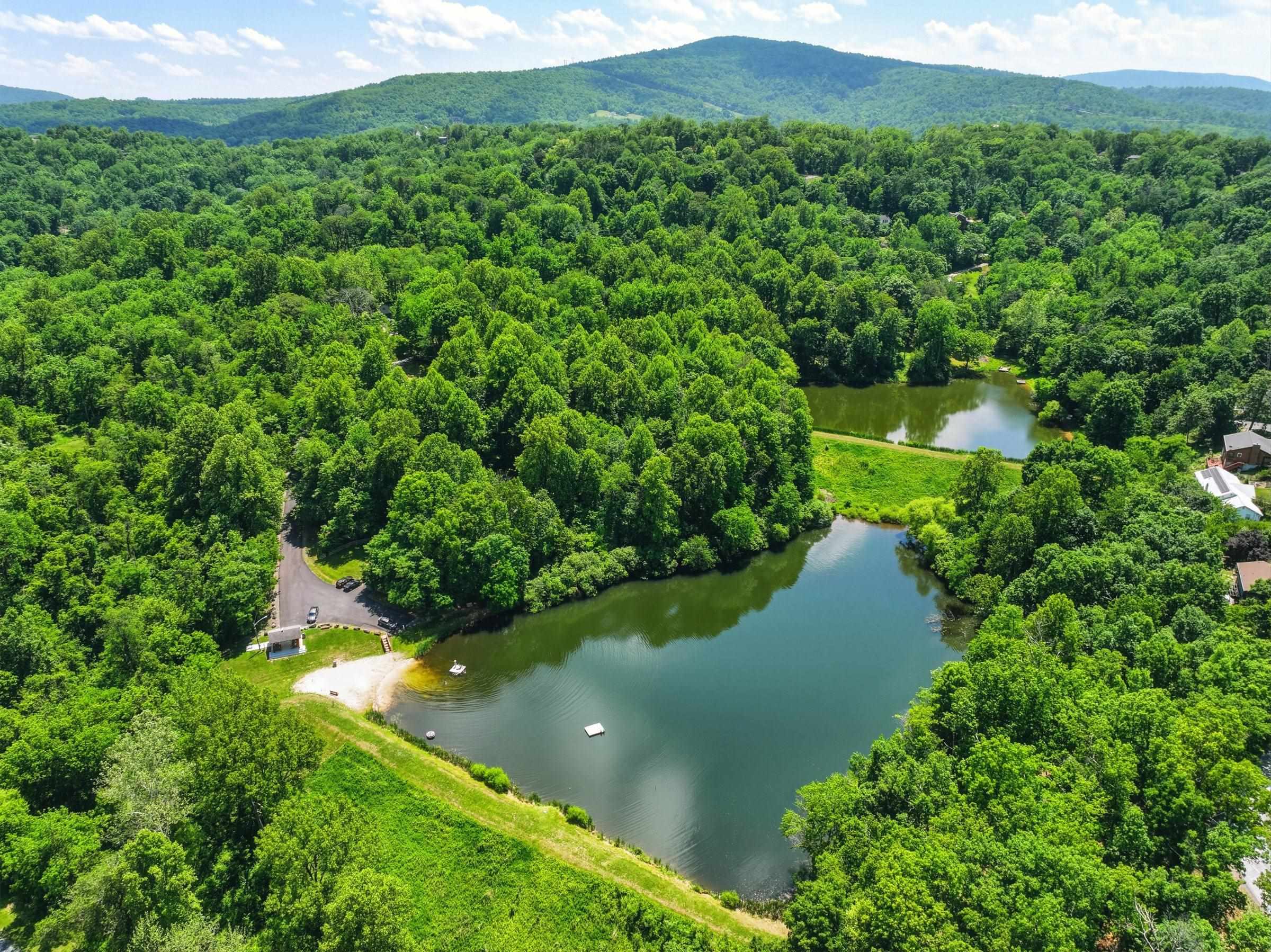 1008 OREGON HOLLOW RD, LINDEN, Virginia 22642, 4 Bedrooms Bedrooms, ,2 BathroomsBathrooms,Residential,1008 OREGON HOLLOW RD,677610 MLS # 677610 1008 OREGON HOLLOW RD, LINDEN, Virginia 22642, 4 Bedrooms Bedrooms, ,2 BathroomsBathrooms,Residential,1008 OREGON HOLLOW RD,677610 MLS # 677610