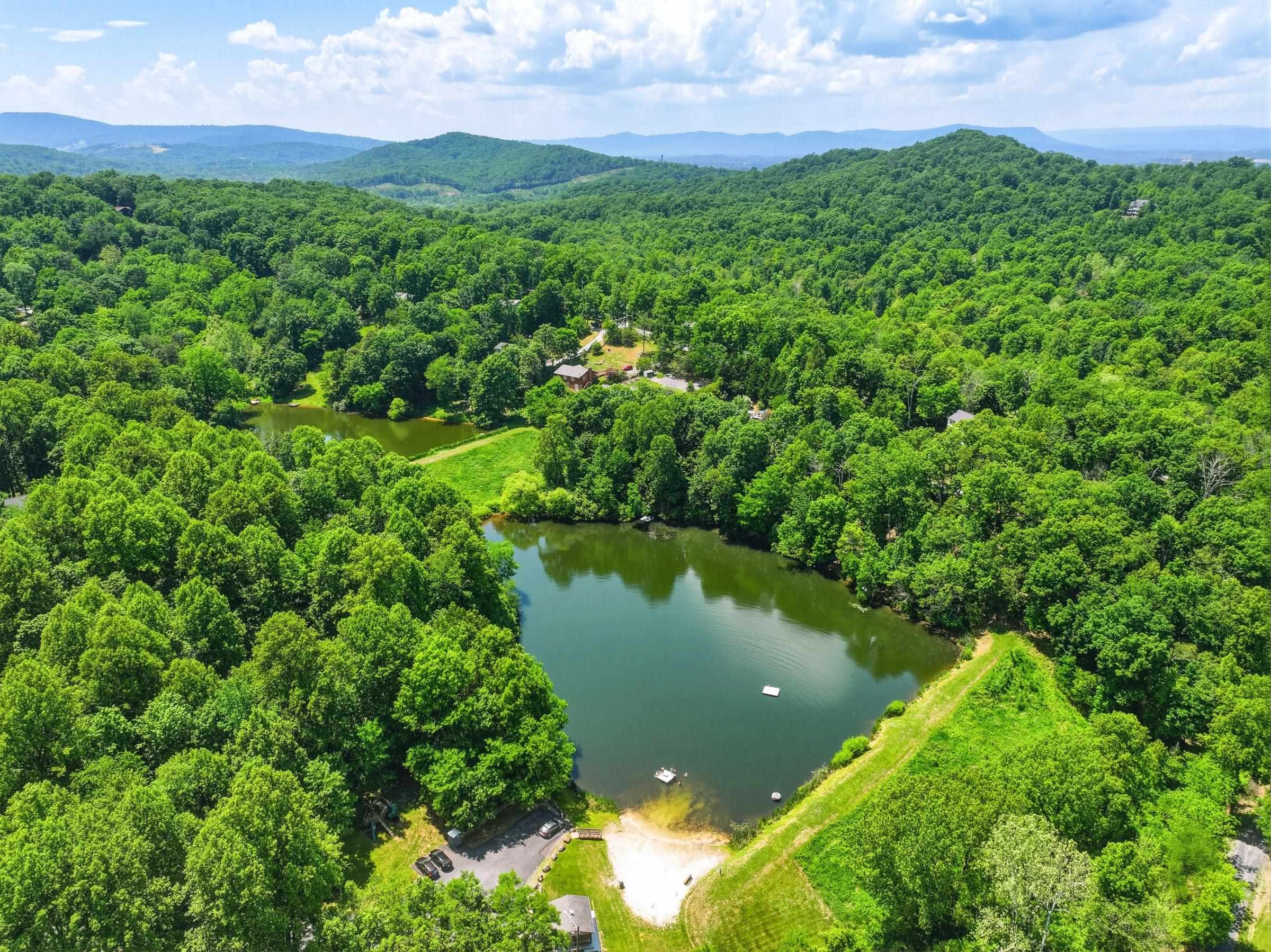 1008 OREGON HOLLOW RD, LINDEN, Virginia 22642, 4 Bedrooms Bedrooms, ,2 BathroomsBathrooms,Residential,1008 OREGON HOLLOW RD,677610 MLS # 677610 1008 OREGON HOLLOW RD, LINDEN, Virginia 22642, 4 Bedrooms Bedrooms, ,2 BathroomsBathrooms,Residential,1008 OREGON HOLLOW RD,677610 MLS # 677610