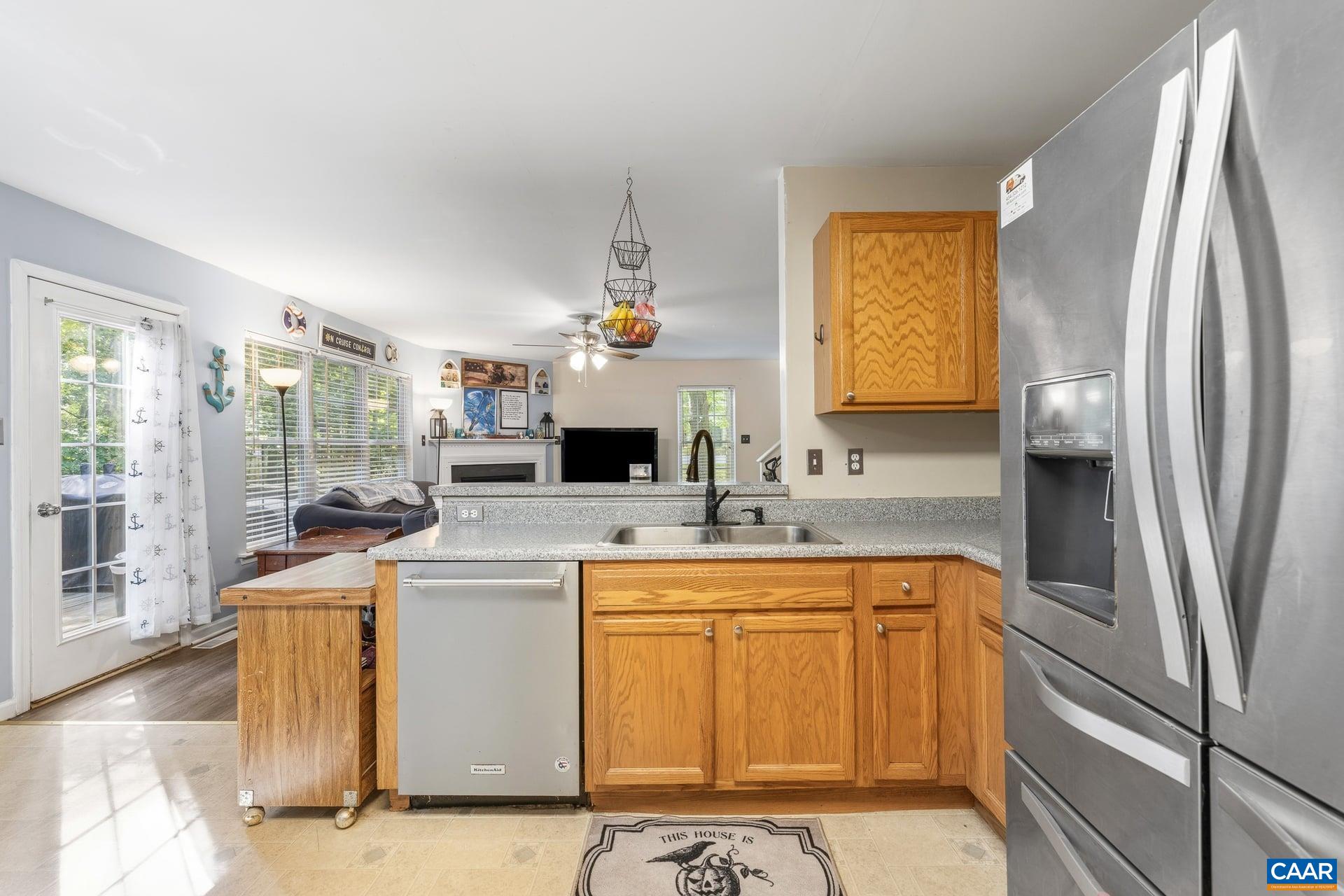 9 MOREWOOD PL, PALMYRA, Virginia 22963, 4 Bedrooms Bedrooms, ,2 BathroomsBathrooms,Residential,9 MOREWOOD PL,677636 MLS # 677636 9 MOREWOOD PL, PALMYRA, Virginia 22963, 4 Bedrooms Bedrooms, ,2 BathroomsBathrooms,Residential,9 MOREWOOD PL,677636 MLS # 677636