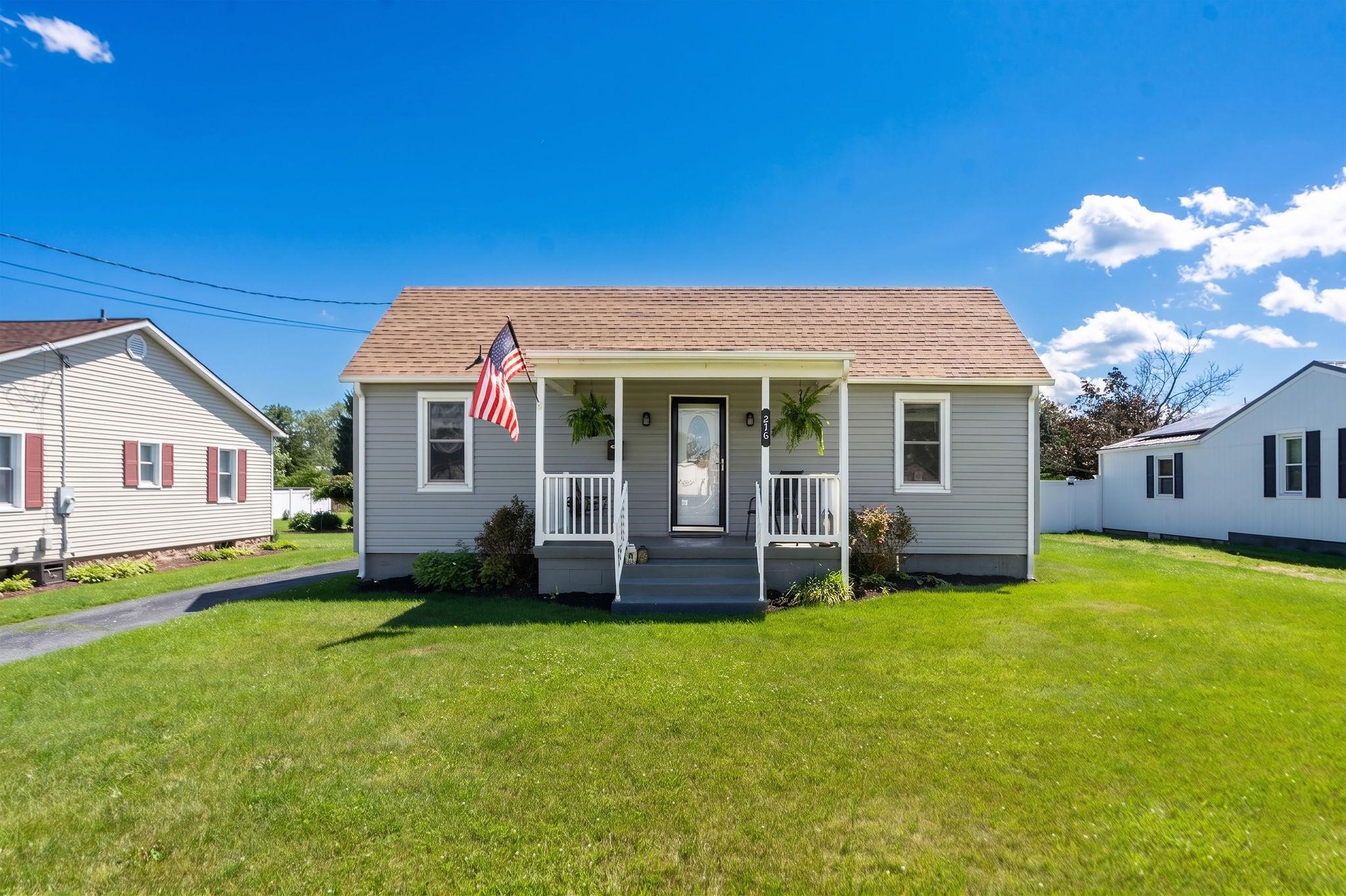 316 NORTH RIVER RD, BRIDGEWATER, Virginia 22812, 2 Bedrooms Bedrooms, ,1 BathroomBathrooms,Residential,316 NORTH RIVER RD,677741 MLS # 677741