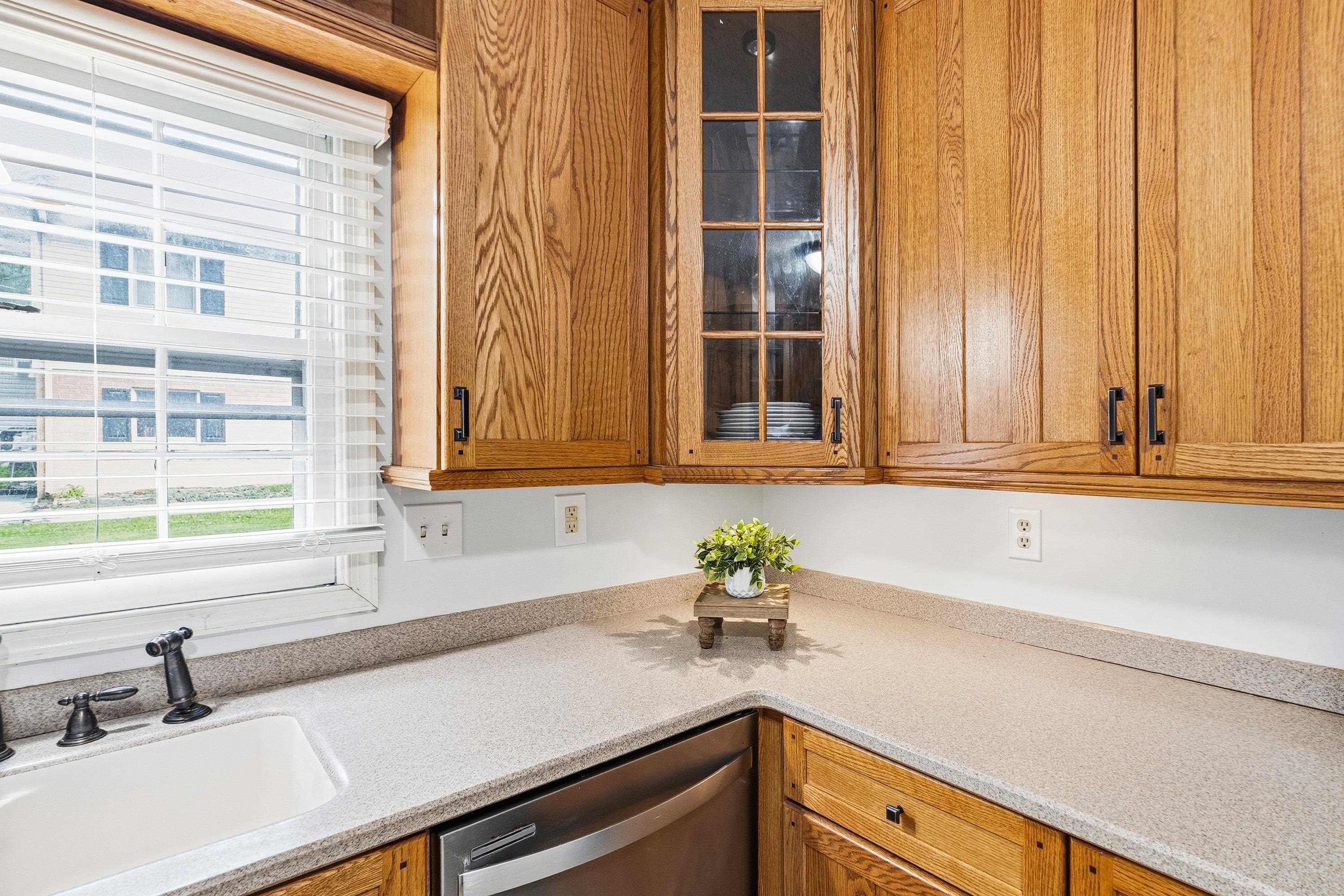 1627 CENTRAL AVE, HARRISONBURG, Virginia 22801, 4 Bedrooms Bedrooms, ,2 BathroomsBathrooms,Residential,1627 CENTRAL AVE,677742 MLS # 677742 1627 CENTRAL AVE, HARRISONBURG, Virginia 22801, 4 Bedrooms Bedrooms, ,2 BathroomsBathrooms,Residential,1627 CENTRAL AVE,677742 MLS # 677742