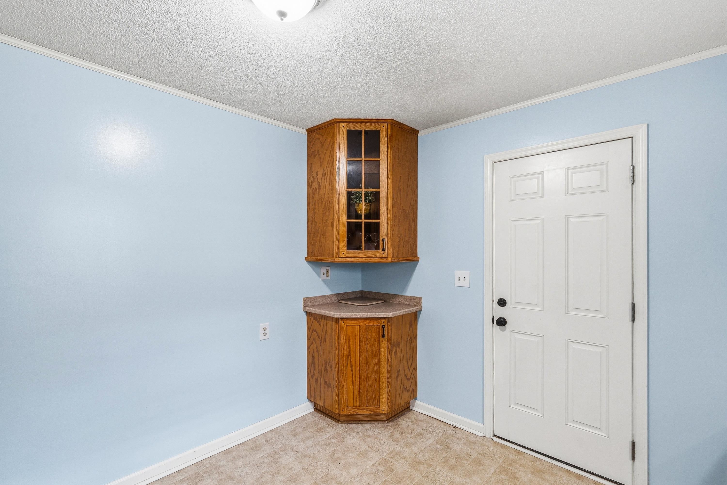 1627 CENTRAL AVE, HARRISONBURG, Virginia 22801, 4 Bedrooms Bedrooms, ,2 BathroomsBathrooms,Residential,1627 CENTRAL AVE,677742 MLS # 677742 1627 CENTRAL AVE, HARRISONBURG, Virginia 22801, 4 Bedrooms Bedrooms, ,2 BathroomsBathrooms,Residential,1627 CENTRAL AVE,677742 MLS # 677742