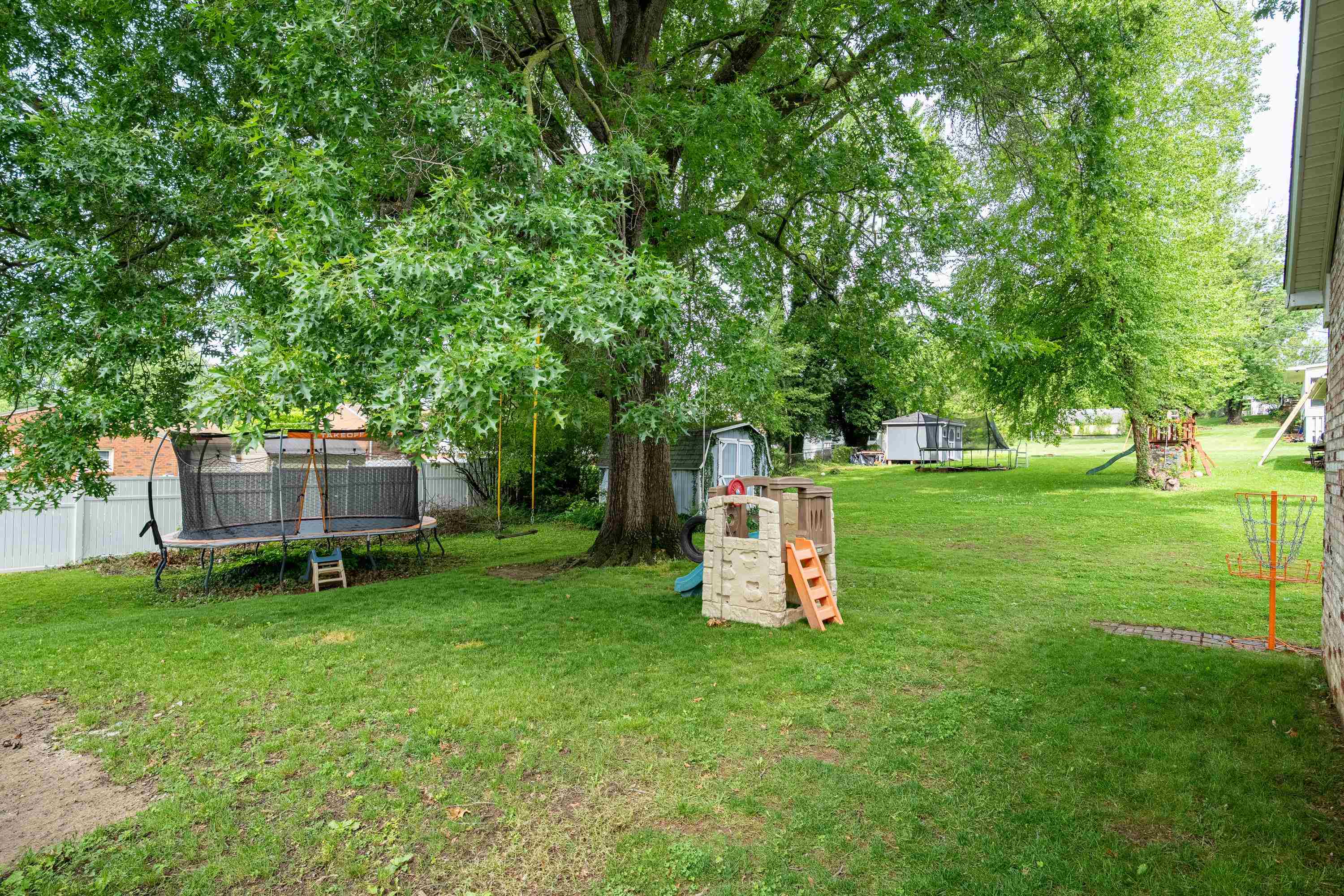 1627 CENTRAL AVE, HARRISONBURG, Virginia 22801, 4 Bedrooms Bedrooms, ,2 BathroomsBathrooms,Residential,1627 CENTRAL AVE,677742 MLS # 677742 1627 CENTRAL AVE, HARRISONBURG, Virginia 22801, 4 Bedrooms Bedrooms, ,2 BathroomsBathrooms,Residential,1627 CENTRAL AVE,677742 MLS # 677742