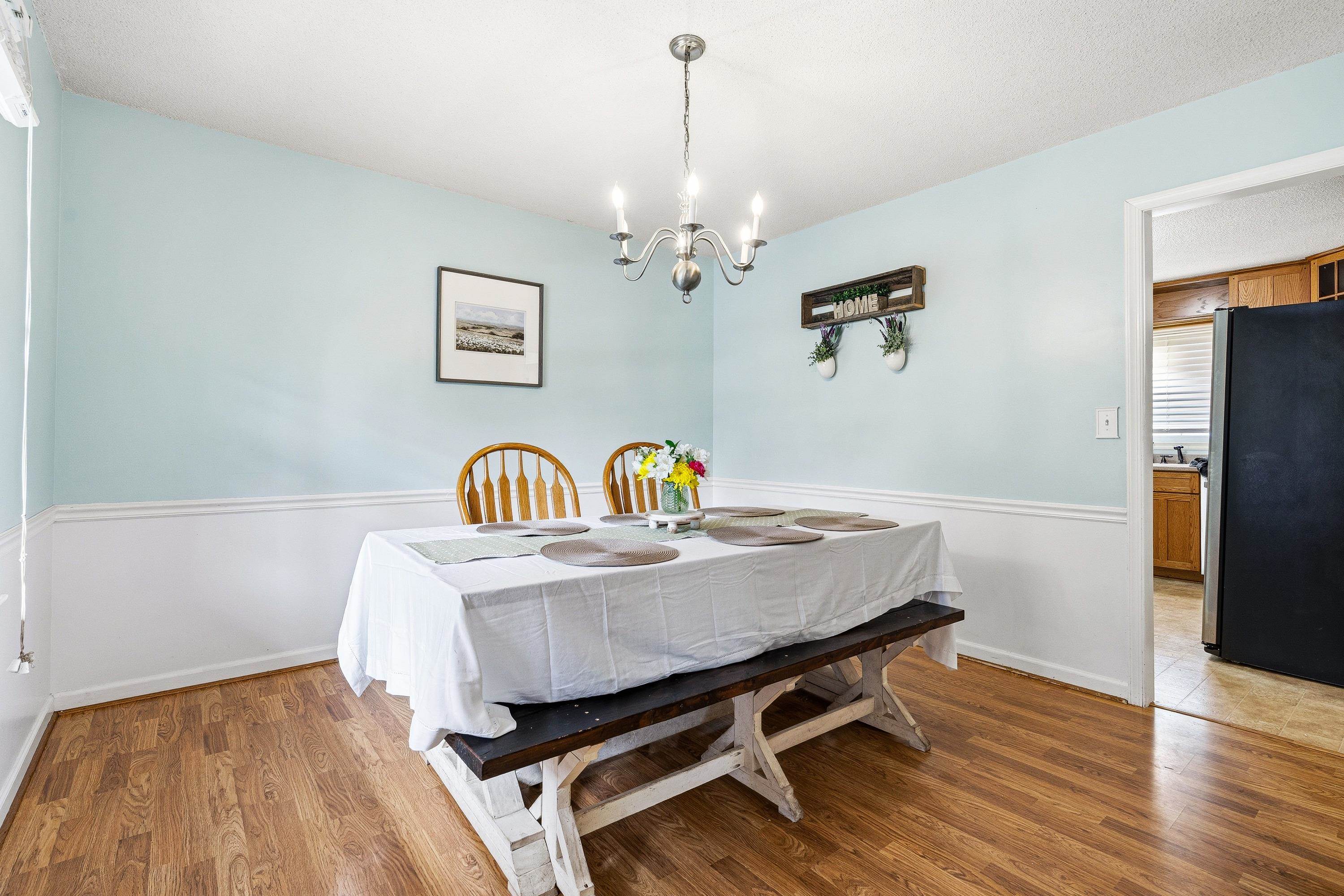 1627 CENTRAL AVE, HARRISONBURG, Virginia 22801, 4 Bedrooms Bedrooms, ,2 BathroomsBathrooms,Residential,1627 CENTRAL AVE,677742 MLS # 677742 1627 CENTRAL AVE, HARRISONBURG, Virginia 22801, 4 Bedrooms Bedrooms, ,2 BathroomsBathrooms,Residential,1627 CENTRAL AVE,677742 MLS # 677742