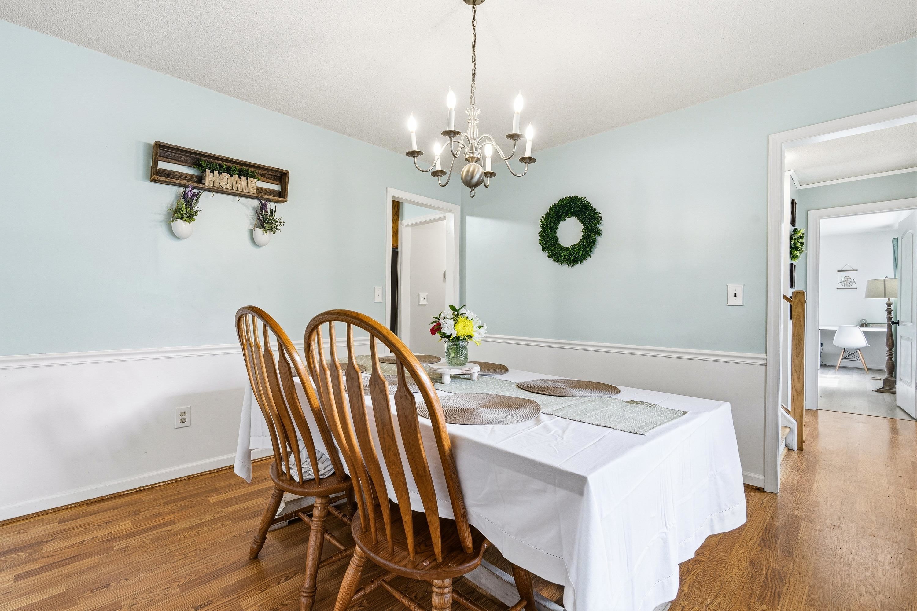 1627 CENTRAL AVE, HARRISONBURG, Virginia 22801, 4 Bedrooms Bedrooms, ,2 BathroomsBathrooms,Residential,1627 CENTRAL AVE,677742 MLS # 677742 1627 CENTRAL AVE, HARRISONBURG, Virginia 22801, 4 Bedrooms Bedrooms, ,2 BathroomsBathrooms,Residential,1627 CENTRAL AVE,677742 MLS # 677742