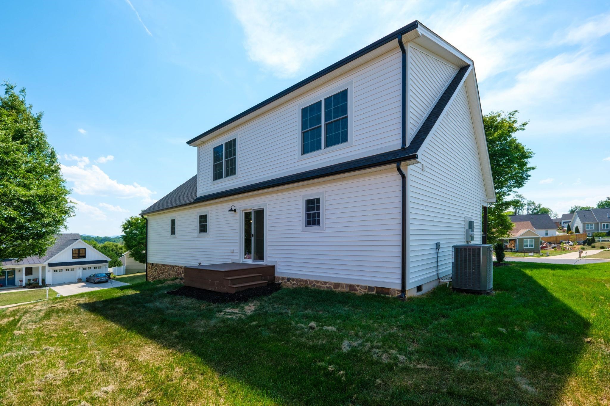 1005 HIGH POINT CT, WAYNESBORO, Virginia 22980, 4 Bedrooms Bedrooms, ,2 BathroomsBathrooms,Residential,1005 HIGH POINT CT,677745 MLS # 677745 1005 HIGH POINT CT, WAYNESBORO, Virginia 22980, 4 Bedrooms Bedrooms, ,2 BathroomsBathrooms,Residential,1005 HIGH POINT CT,677745 MLS # 677745