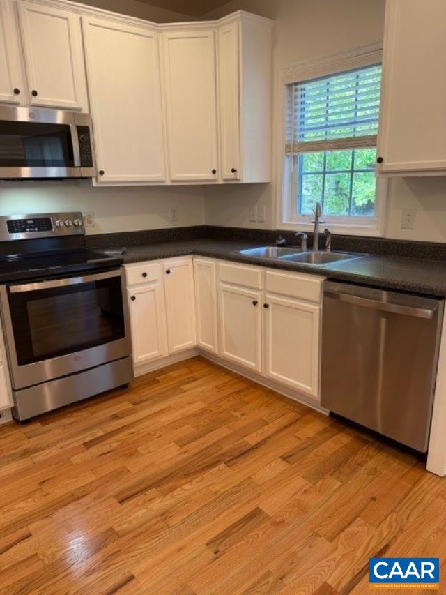126 OLD FIFTH CIR, CHARLOTTESVILLE, Virginia 22903, 3 Bedrooms Bedrooms, ,2 BathroomsBathrooms,Residential,126 OLD FIFTH CIR,677746 MLS # 677746