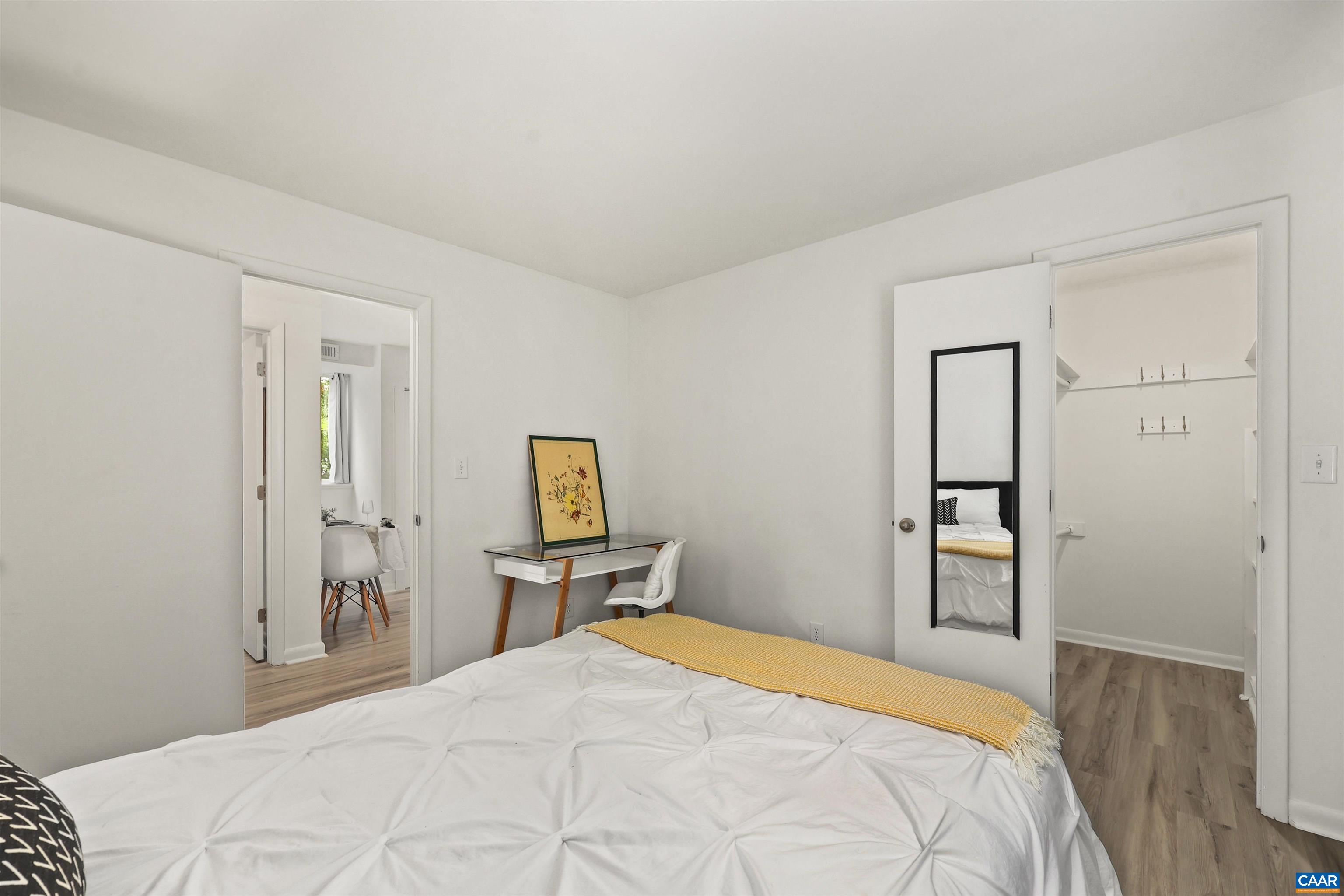 1243 CEDARS CT, CHARLOTTESVILLE, Virginia 22903, 1 Bedroom Bedrooms, ,1 BathroomBathrooms,Residential,1243 CEDARS CT,677748 MLS # 677748