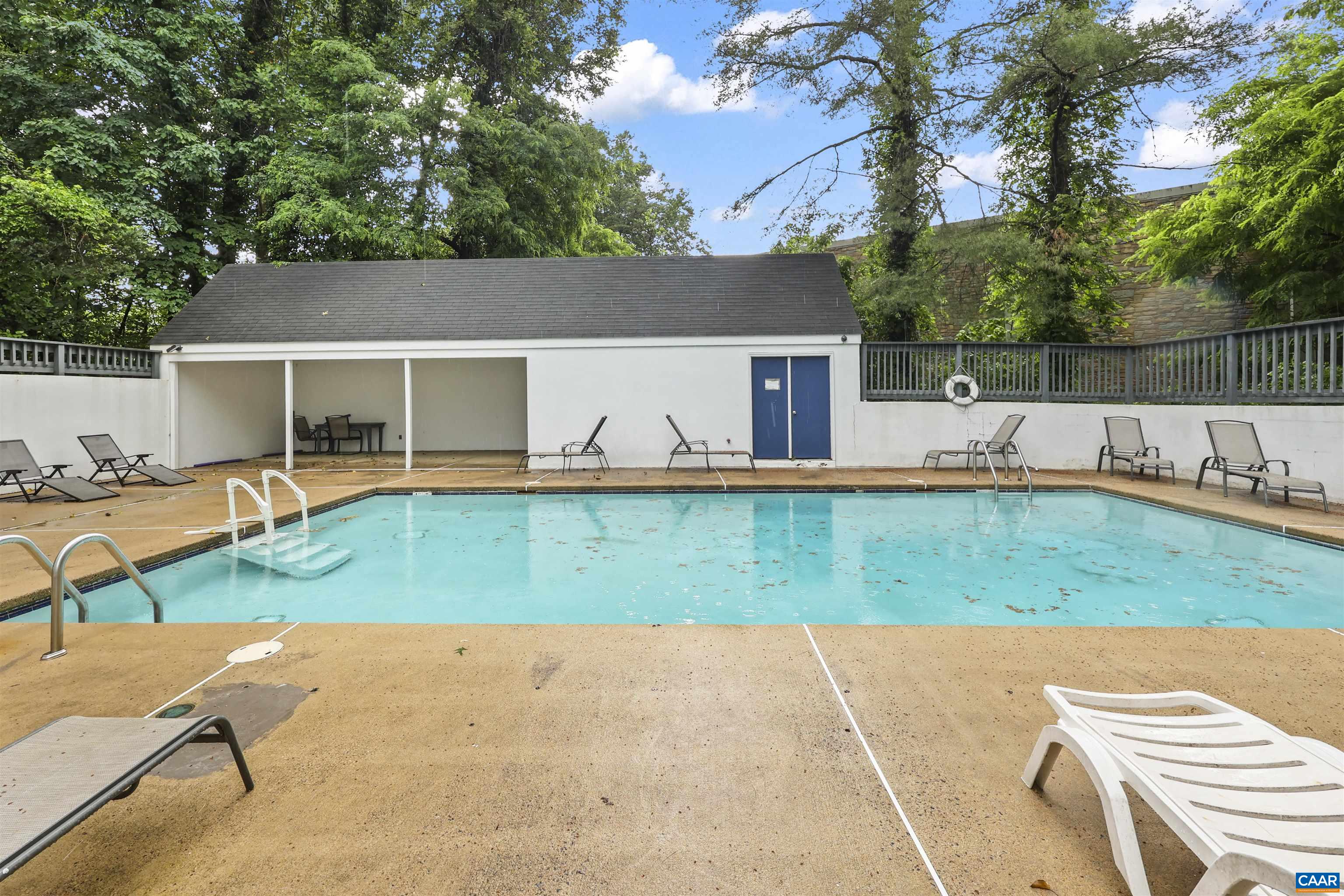 1243 CEDARS CT, CHARLOTTESVILLE, Virginia 22903, 1 Bedroom Bedrooms, ,1 BathroomBathrooms,Residential,1243 CEDARS CT,677748 MLS # 677748