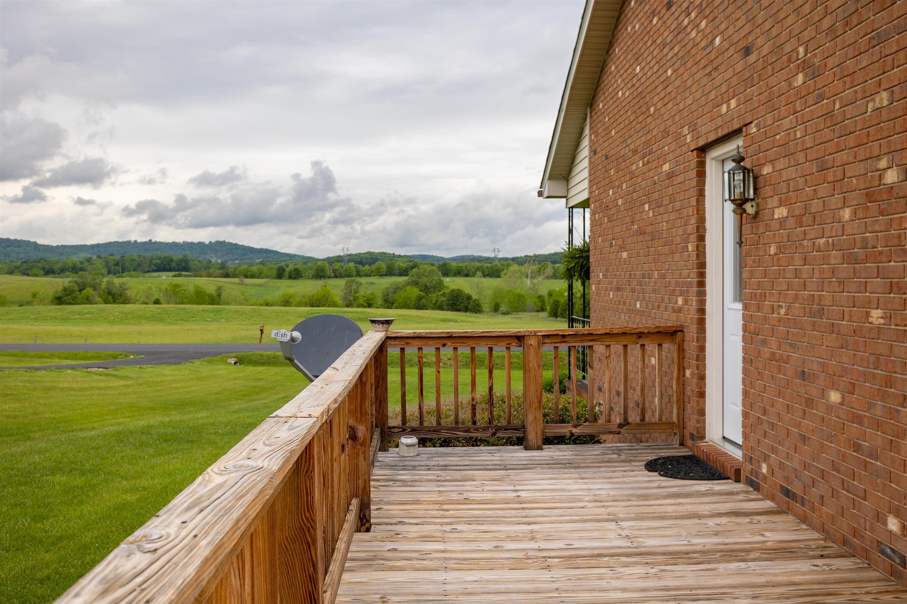 11 MEADOWBROOK DR, STUARTS DRAFT, Virginia 24477, 3 Bedrooms Bedrooms, ,2 BathroomsBathrooms,Residential,11 MEADOWBROOK DR,677750 MLS # 677750 11 MEADOWBROOK DR, STUARTS DRAFT, Virginia 24477, 3 Bedrooms Bedrooms, ,2 BathroomsBathrooms,Residential,11 MEADOWBROOK DR,677750 MLS # 677750