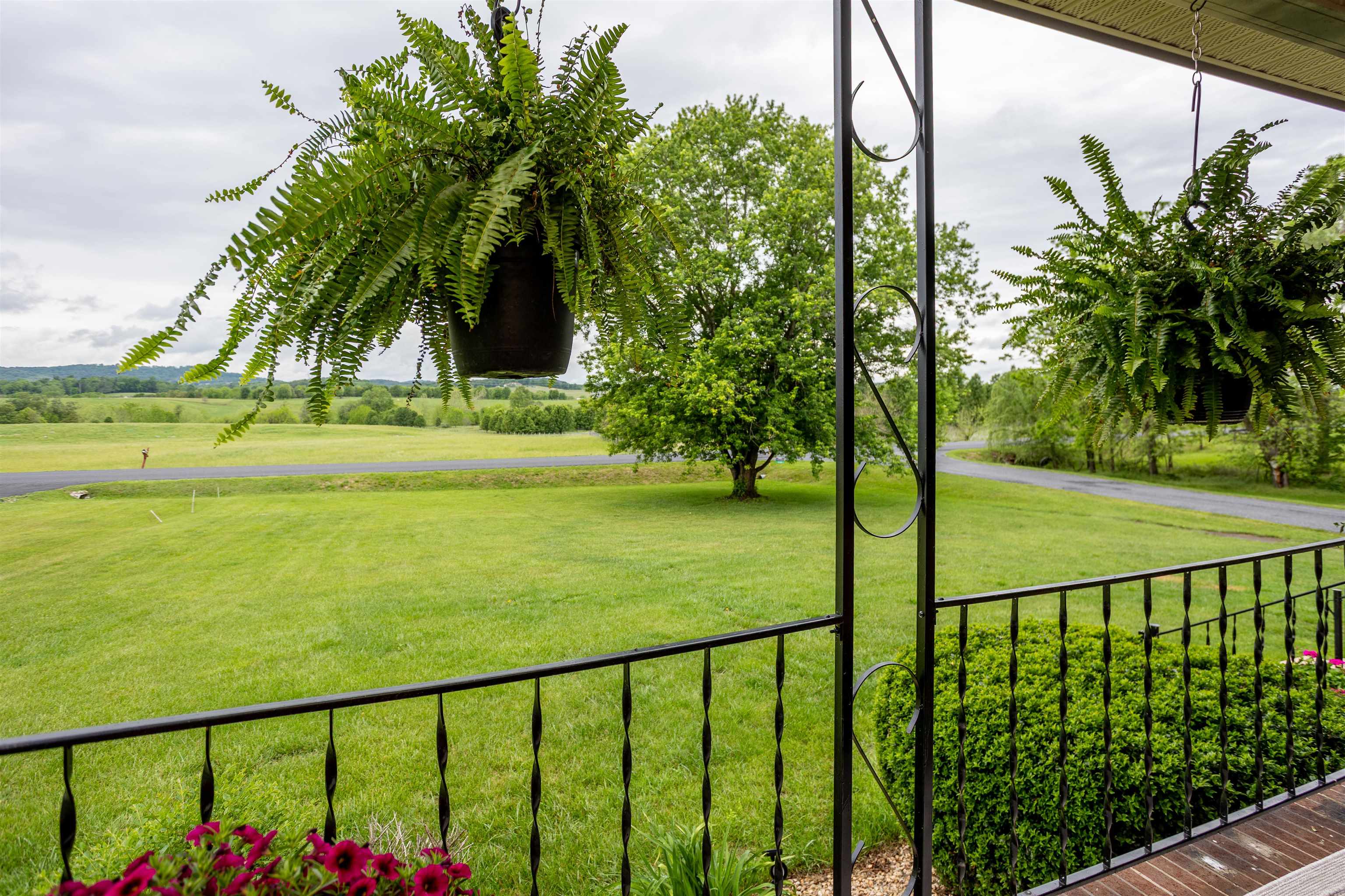 11 MEADOWBROOK DR, STUARTS DRAFT, Virginia 24477, 3 Bedrooms Bedrooms, ,2 BathroomsBathrooms,Residential,11 MEADOWBROOK DR,677750 MLS # 677750 11 MEADOWBROOK DR, STUARTS DRAFT, Virginia 24477, 3 Bedrooms Bedrooms, ,2 BathroomsBathrooms,Residential,11 MEADOWBROOK DR,677750 MLS # 677750