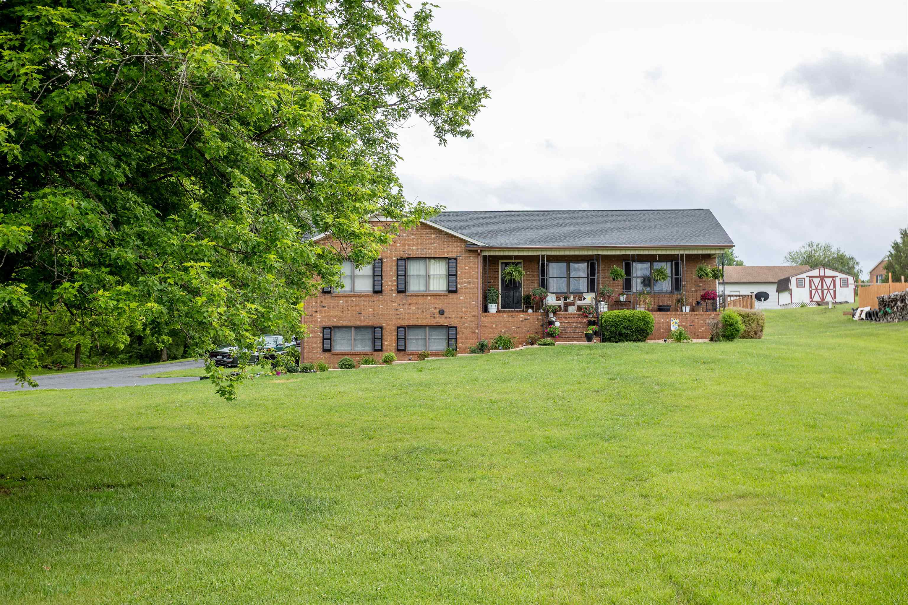 11 MEADOWBROOK DR, STUARTS DRAFT, Virginia 24477, 3 Bedrooms Bedrooms, ,2 BathroomsBathrooms,Residential,11 MEADOWBROOK DR,677750 MLS # 677750 11 MEADOWBROOK DR, STUARTS DRAFT, Virginia 24477, 3 Bedrooms Bedrooms, ,2 BathroomsBathrooms,Residential,11 MEADOWBROOK DR,677750 MLS # 677750
