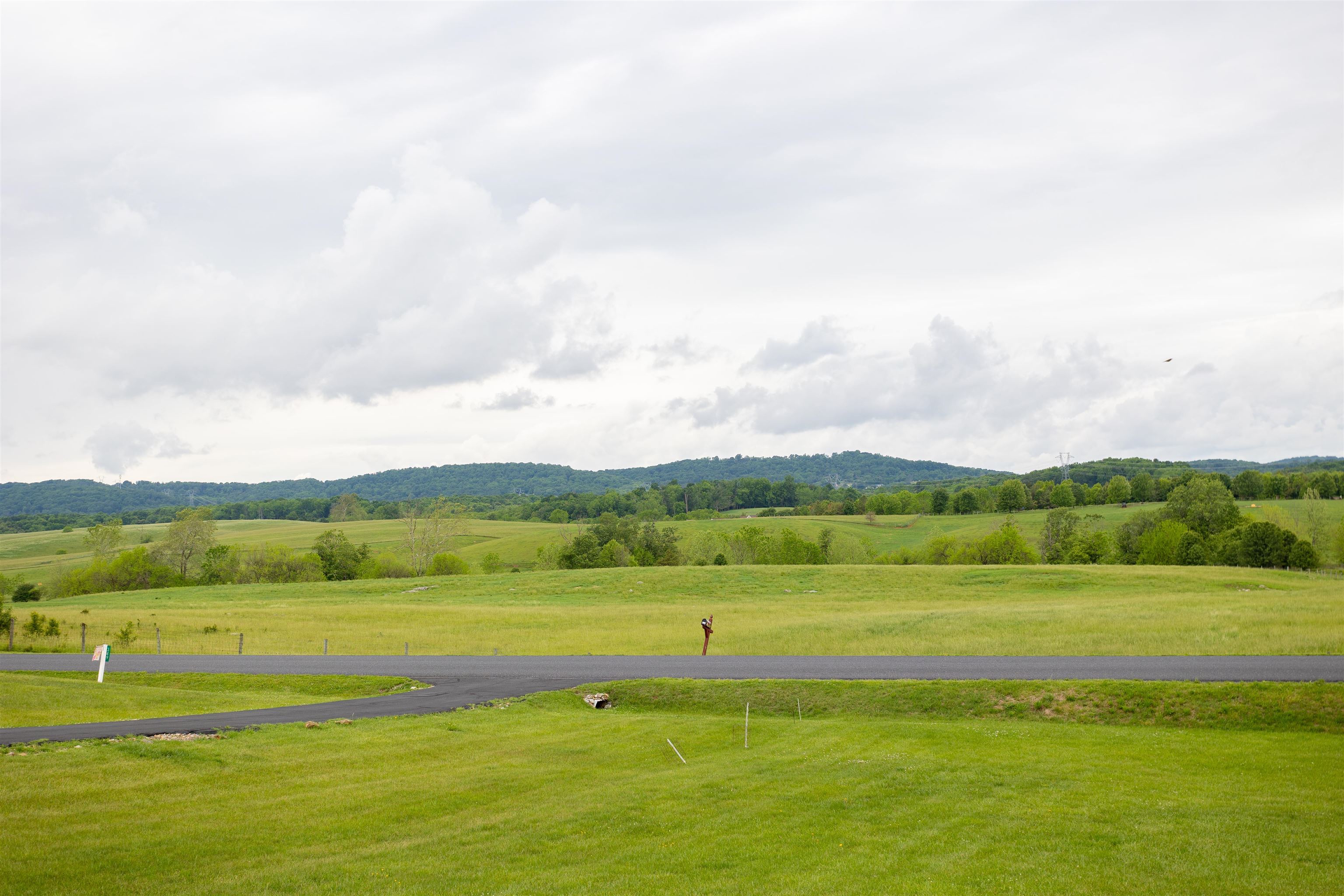 11 MEADOWBROOK DR, STUARTS DRAFT, Virginia 24477, 3 Bedrooms Bedrooms, ,2 BathroomsBathrooms,Residential,11 MEADOWBROOK DR,677750 MLS # 677750 11 MEADOWBROOK DR, STUARTS DRAFT, Virginia 24477, 3 Bedrooms Bedrooms, ,2 BathroomsBathrooms,Residential,11 MEADOWBROOK DR,677750 MLS # 677750