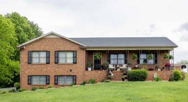 11 MEADOWBROOK DR, STUARTS DRAFT, Virginia 24477, 3 Bedrooms Bedrooms, ,2 BathroomsBathrooms,Residential,11 MEADOWBROOK DR,677750 MLS # 677750