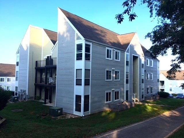 1384 HUNTERS RD, HARRISONBURG, Virginia 22801, 2 Bedrooms Bedrooms, ,2 BathroomsBathrooms,Residential,1384 HUNTERS RD,677751 MLS # 677751
