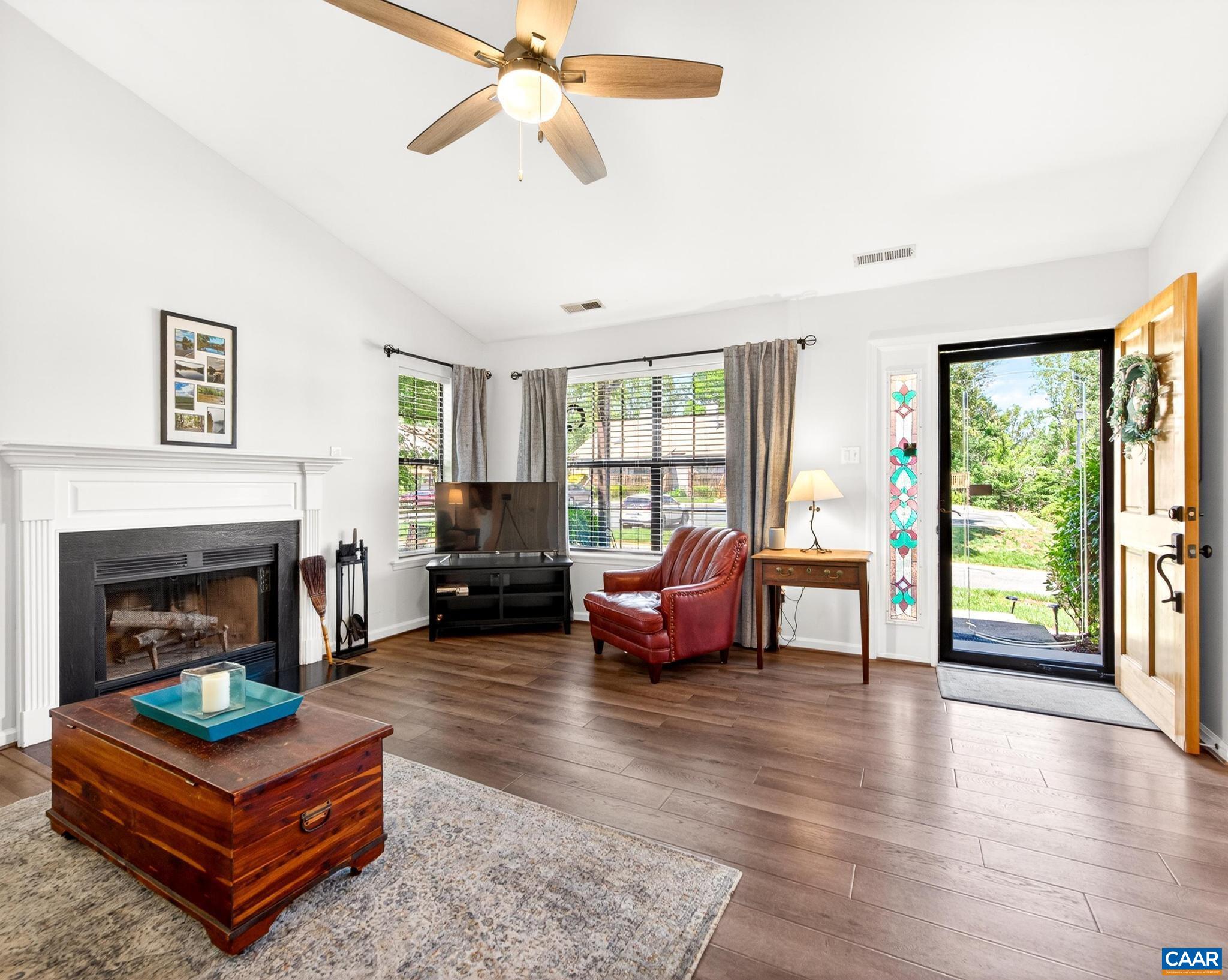 597 WHITCOVER CIR, CHARLOTTESVILLE, Virginia 22901, 3 Bedrooms Bedrooms, ,2 BathroomsBathrooms,Residential,597 WHITCOVER CIR,677755 MLS # 677755 597 WHITCOVER CIR, CHARLOTTESVILLE, Virginia 22901, 3 Bedrooms Bedrooms, ,2 BathroomsBathrooms,Residential,597 WHITCOVER CIR,677755 MLS # 677755