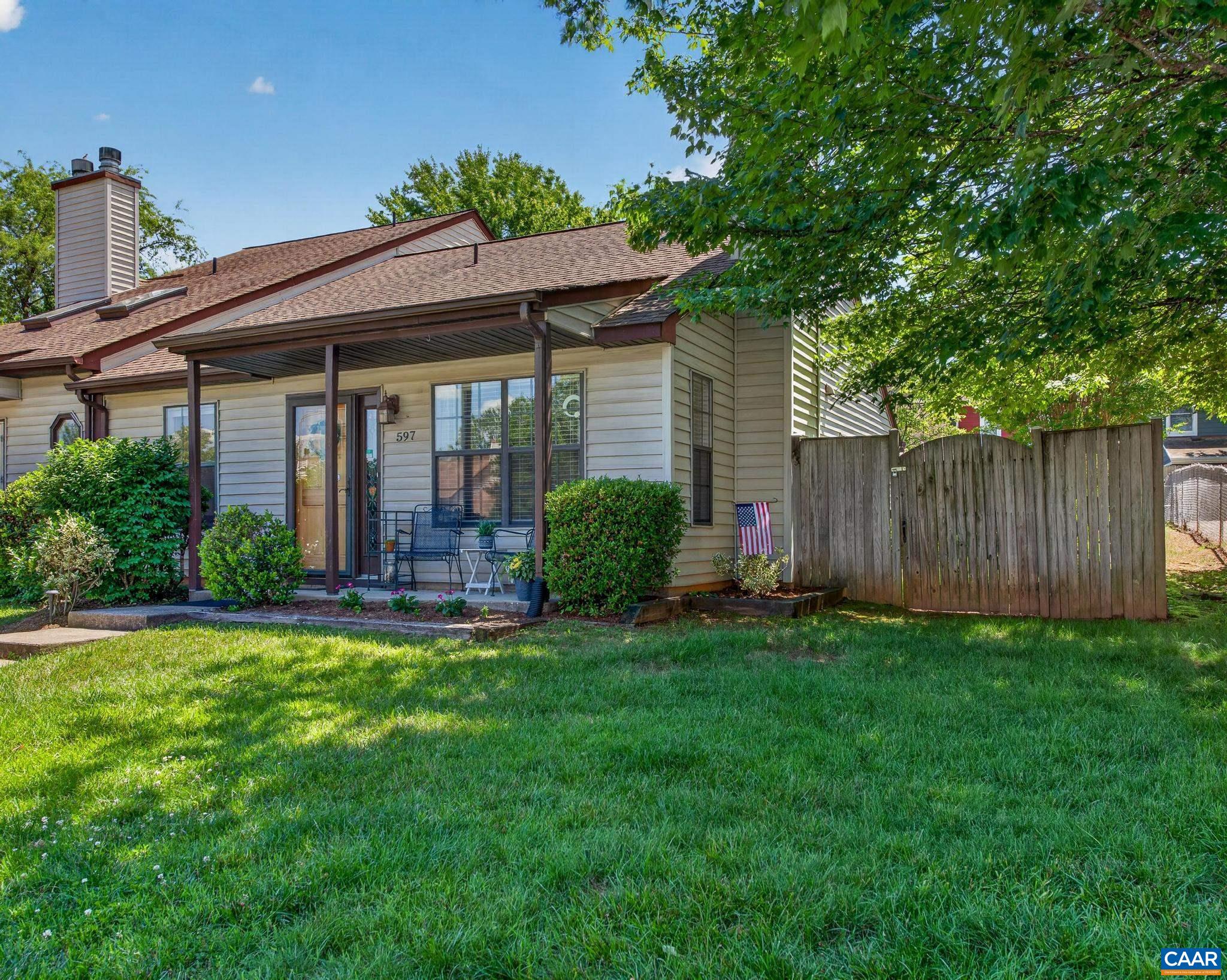 597 WHITCOVER CIR, CHARLOTTESVILLE, Virginia 22901, 3 Bedrooms Bedrooms, ,2 BathroomsBathrooms,Residential,597 WHITCOVER CIR,677755 MLS # 677755 597 WHITCOVER CIR, CHARLOTTESVILLE, Virginia 22901, 3 Bedrooms Bedrooms, ,2 BathroomsBathrooms,Residential,597 WHITCOVER CIR,677755 MLS # 677755