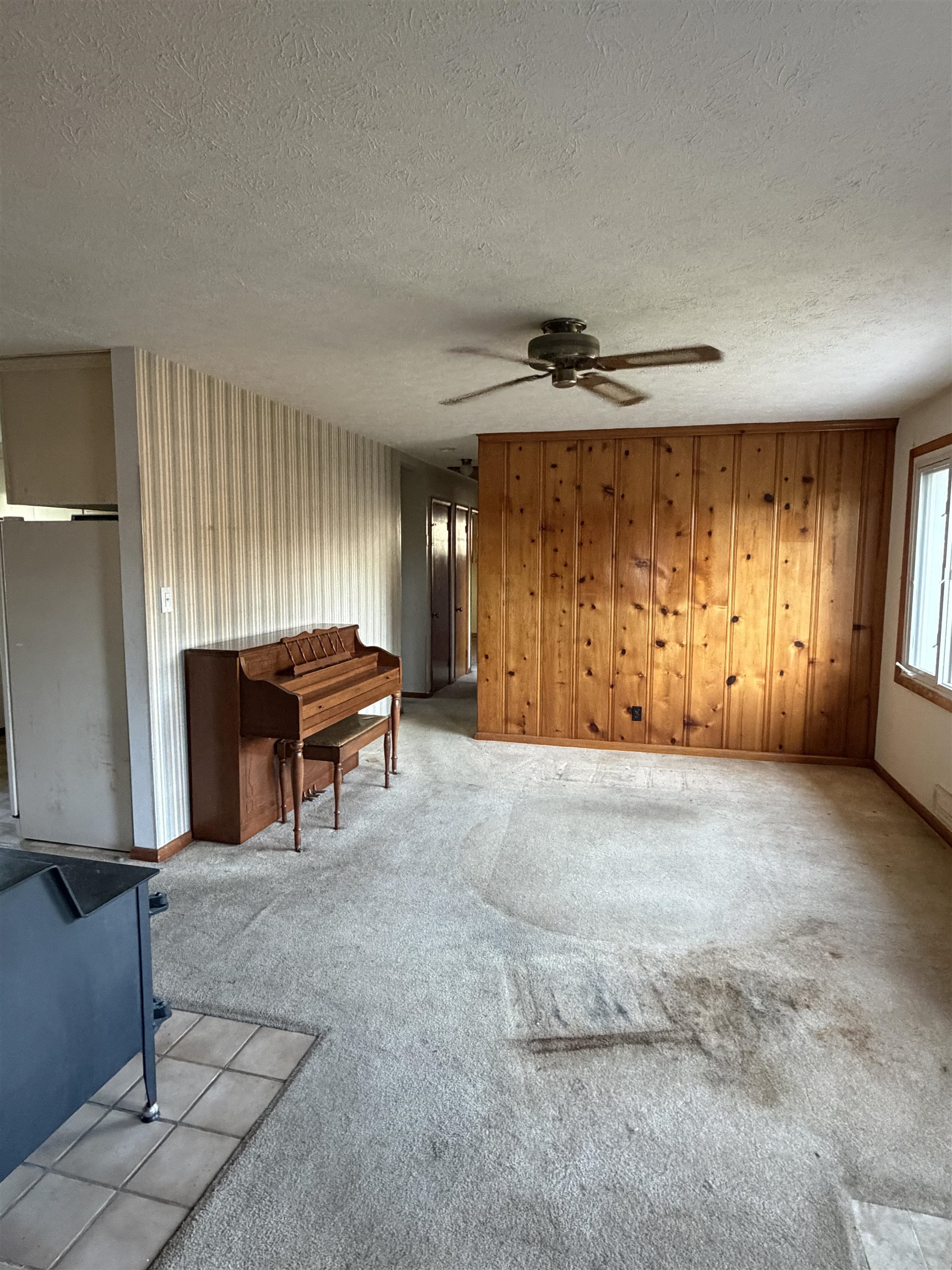 406 LINDEN DR, STAUNTON, Virginia 24401, 4 Bedrooms Bedrooms, ,2 BathroomsBathrooms,Residential,406 LINDEN DR,677757 MLS # 677757