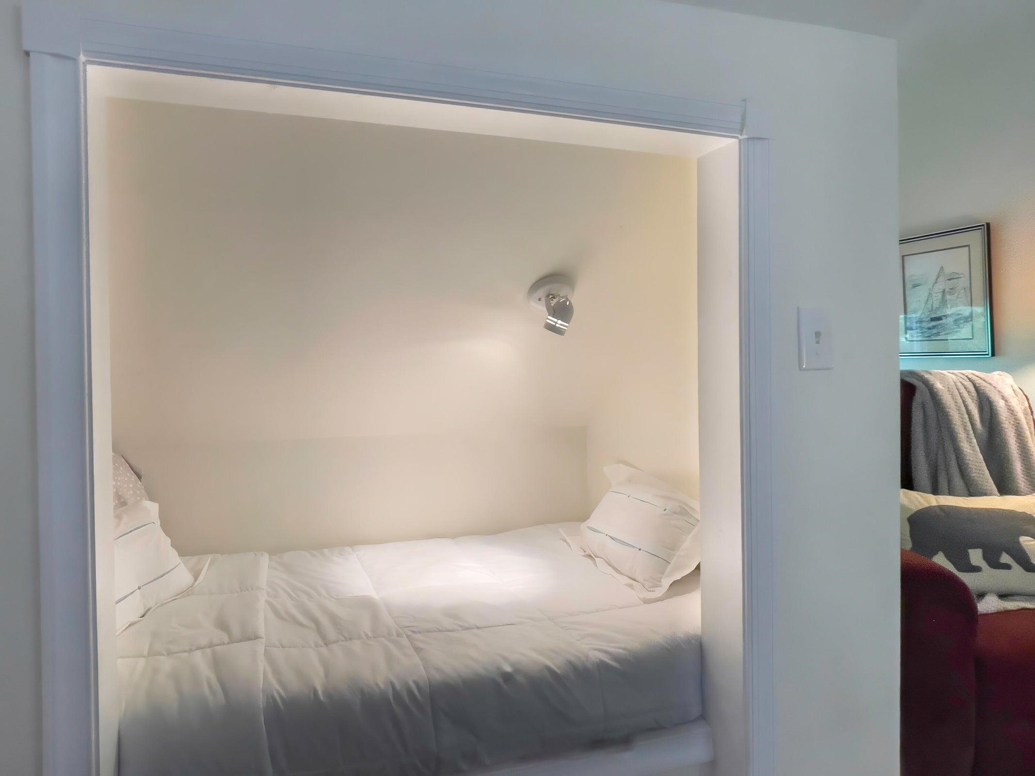 An artsy nook the bedroom peaks your imagination. Could I curl up in there and read the afternoon away? An artsy nook the bedroom peaks your imagination. Could I curl up in there and read the afternoon away?