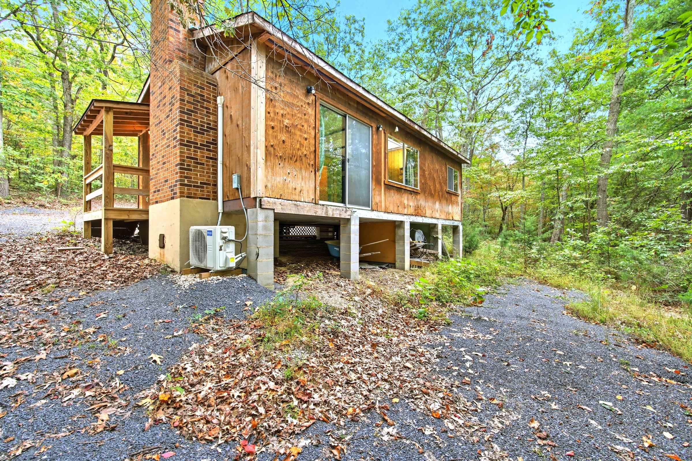 974 SUNDANCE RETREAT LN, NEW MARKET, Virginia 22844, 2 Bedrooms Bedrooms, ,1 BathroomBathrooms,Residential,974 SUNDANCE RETREAT LN,677762 MLS # 677762