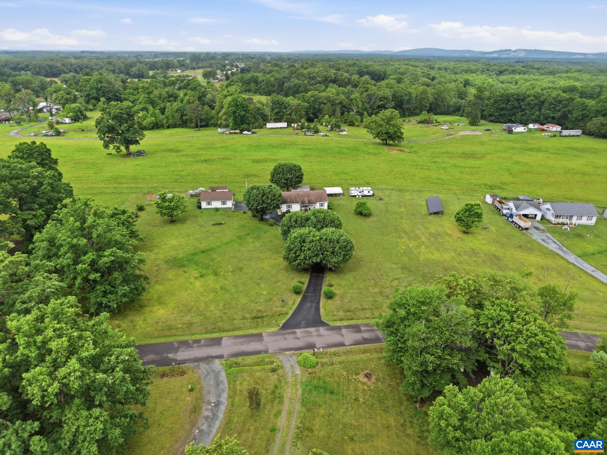 9402 CEDAR HOLLOW RD, UNIONVILLE, Virginia 22567, 3 Bedrooms Bedrooms, ,2 BathroomsBathrooms,Residential,Home Sweet Home,9402 CEDAR HOLLOW RD,677764 MLS # 677764