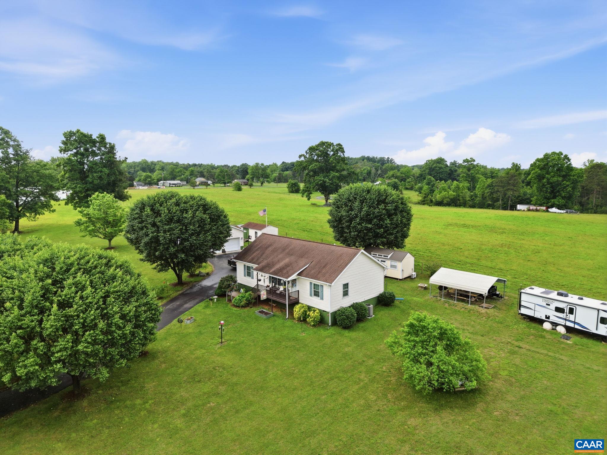 9402 CEDAR HOLLOW RD, UNIONVILLE, Virginia 22567, 3 Bedrooms Bedrooms, ,2 BathroomsBathrooms,Residential,Home Sweet Home,9402 CEDAR HOLLOW RD,677764 MLS # 677764