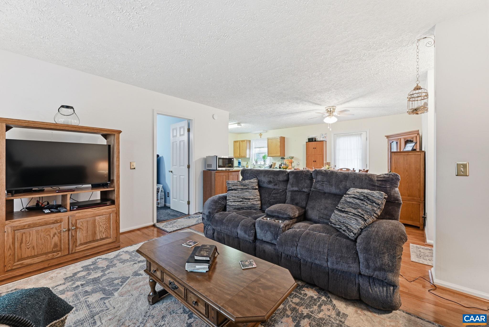 9402 CEDAR HOLLOW RD, UNIONVILLE, Virginia 22567, 3 Bedrooms Bedrooms, ,2 BathroomsBathrooms,Residential,Home Sweet Home,9402 CEDAR HOLLOW RD,677764 MLS # 677764