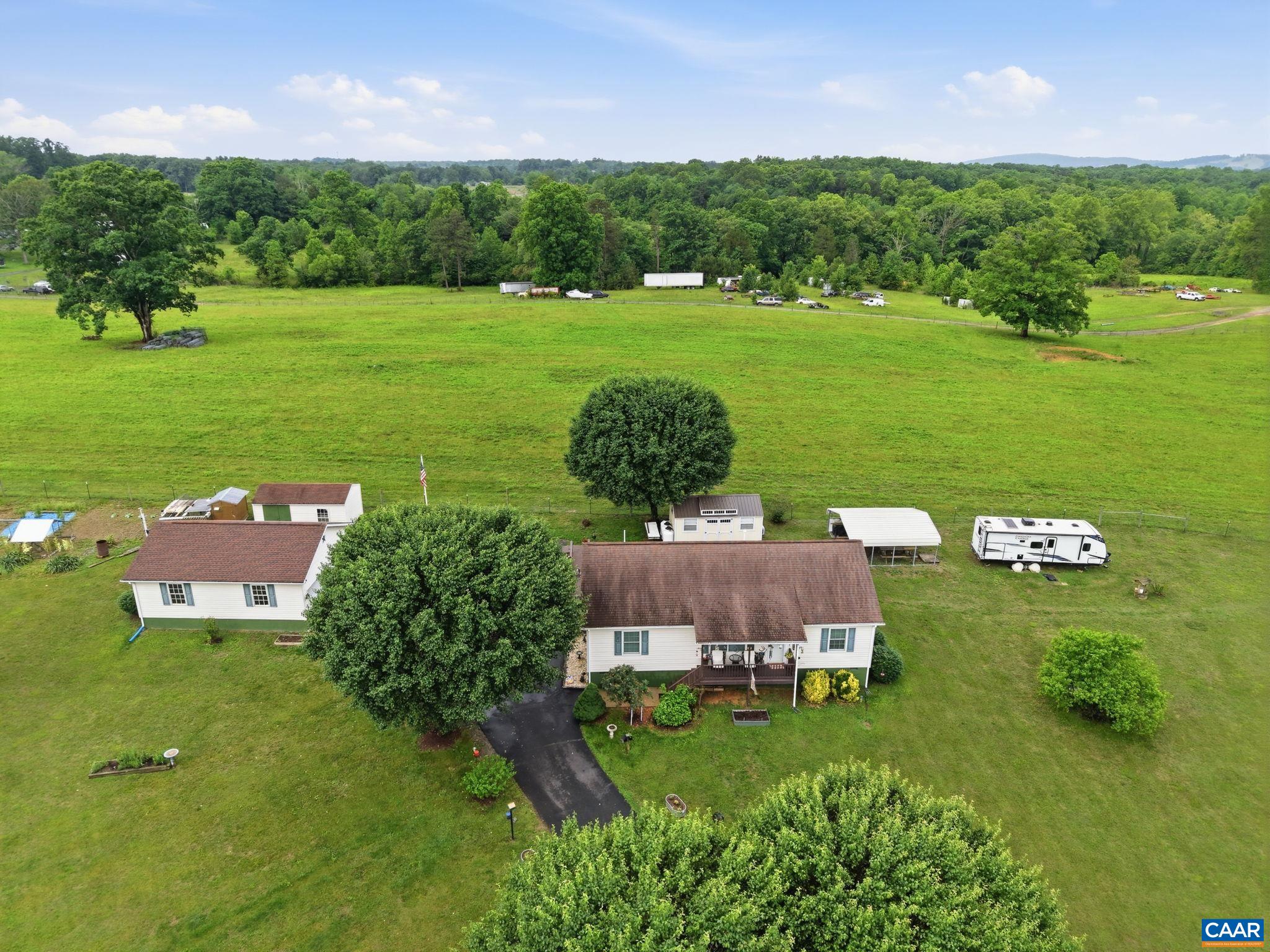 9402 CEDAR HOLLOW RD, UNIONVILLE, Virginia 22567, 3 Bedrooms Bedrooms, ,2 BathroomsBathrooms,Residential,Home Sweet Home,9402 CEDAR HOLLOW RD,677764 MLS # 677764