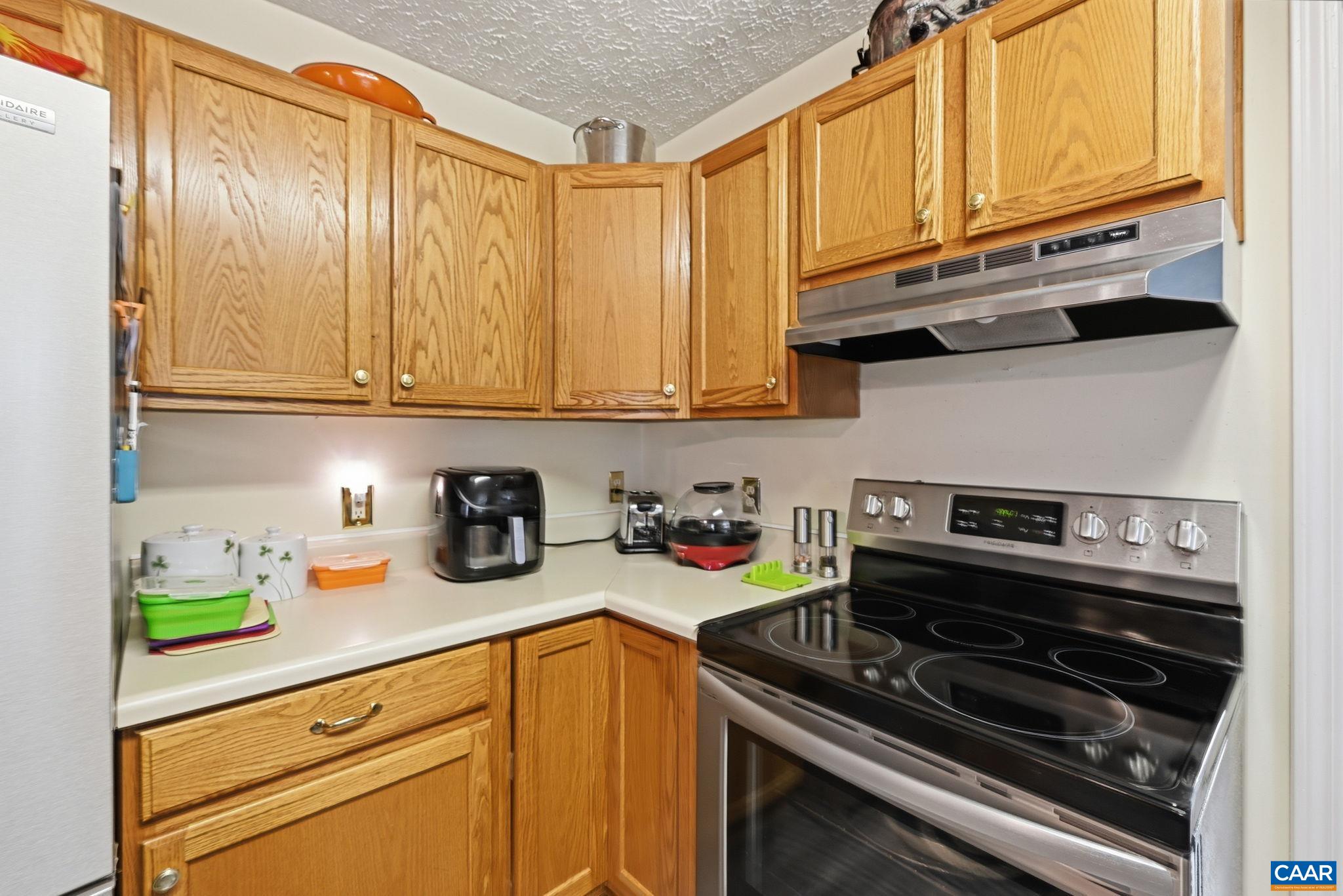 9402 CEDAR HOLLOW RD, UNIONVILLE, Virginia 22567, 3 Bedrooms Bedrooms, ,2 BathroomsBathrooms,Residential,Home Sweet Home,9402 CEDAR HOLLOW RD,677764 MLS # 677764