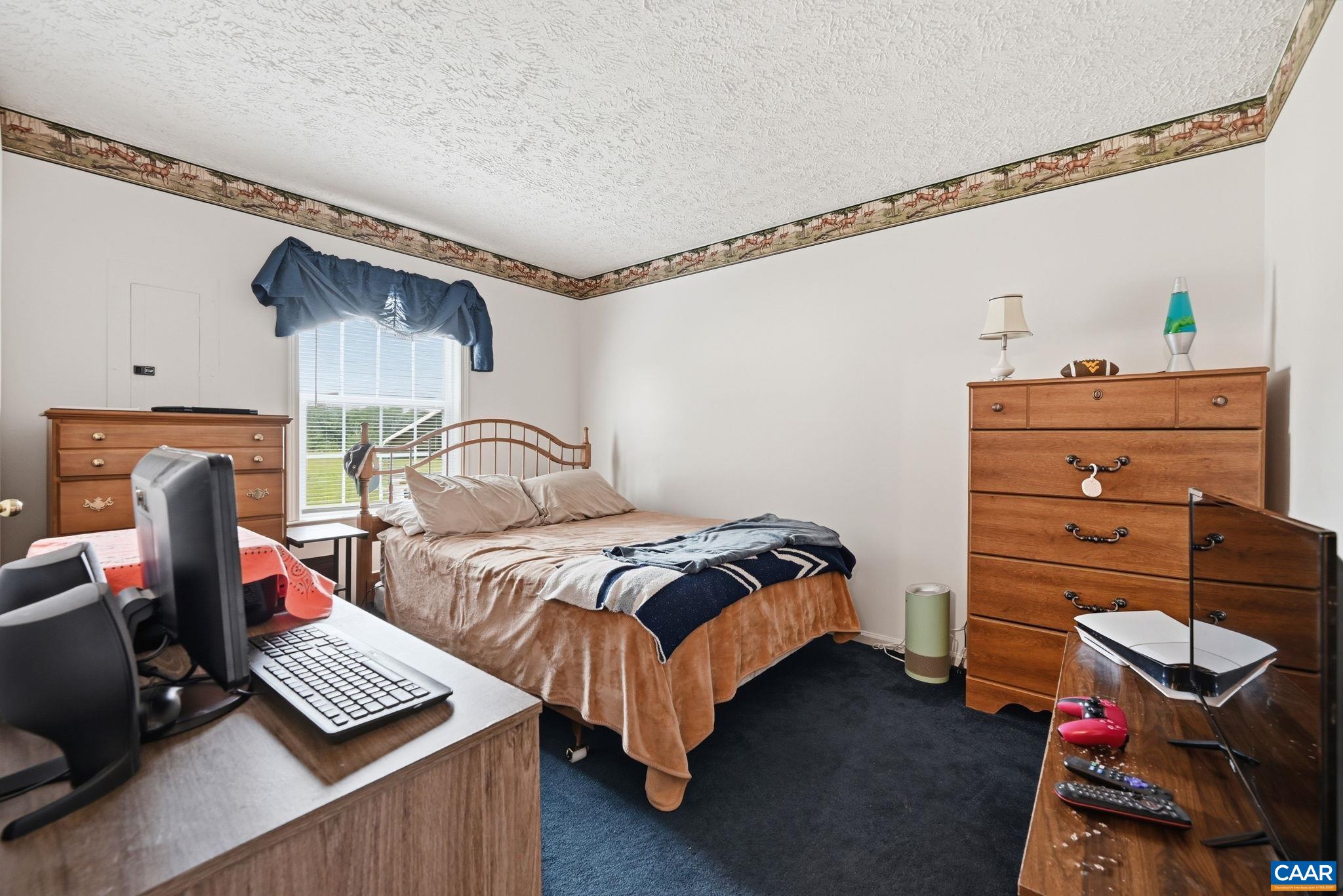 9402 CEDAR HOLLOW RD, UNIONVILLE, Virginia 22567, 3 Bedrooms Bedrooms, ,2 BathroomsBathrooms,Residential,Home Sweet Home,9402 CEDAR HOLLOW RD,677764 MLS # 677764