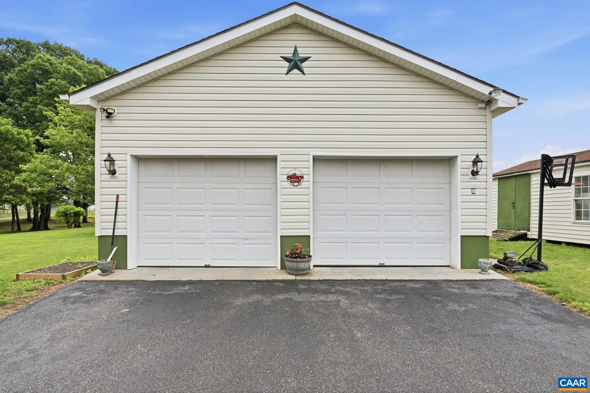 9402 CEDAR HOLLOW RD, UNIONVILLE, Virginia 22567, 3 Bedrooms Bedrooms, ,2 BathroomsBathrooms,Residential,Home Sweet Home,9402 CEDAR HOLLOW RD,677764 MLS # 677764
