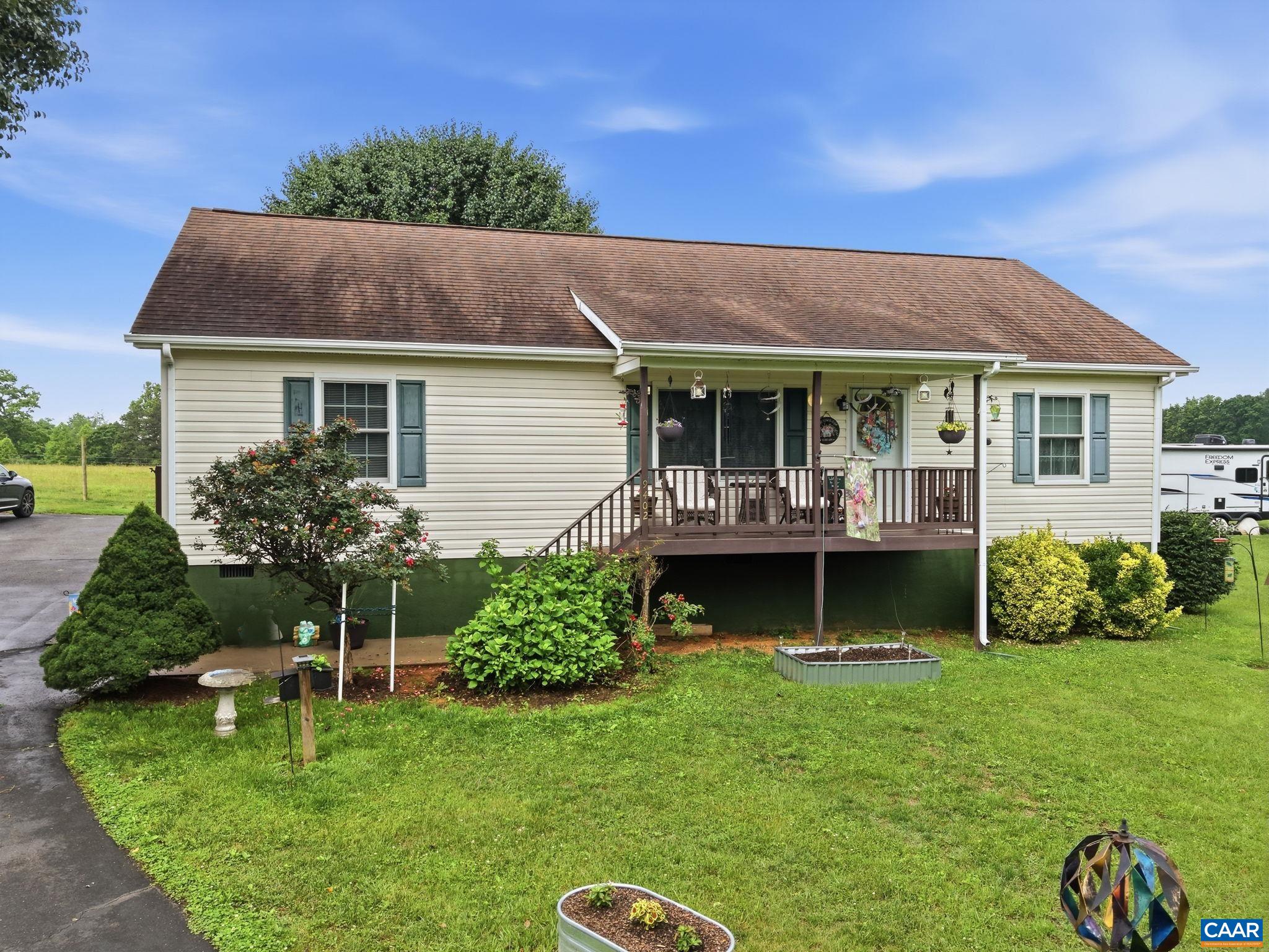 9402 CEDAR HOLLOW RD, UNIONVILLE, Virginia 22567, 3 Bedrooms Bedrooms, ,2 BathroomsBathrooms,Residential,Home Sweet Home,9402 CEDAR HOLLOW RD,677764 MLS # 677764