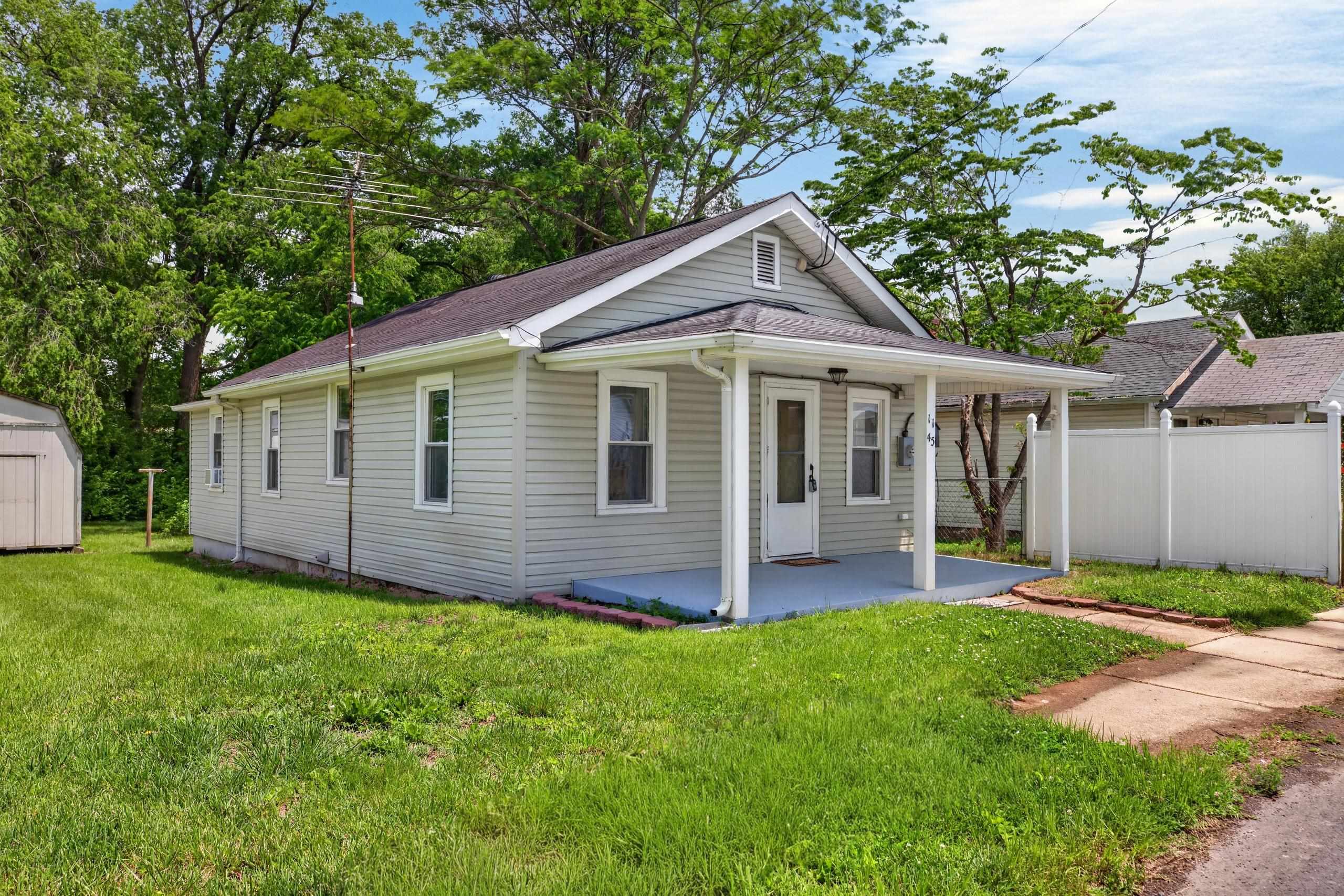 1145 NEW HOPE RD, WAYNESBORO, Virginia 22980, 3 Bedrooms Bedrooms, ,1 BathroomBathrooms,Residential,1145 NEW HOPE RD,677765 MLS # 677765