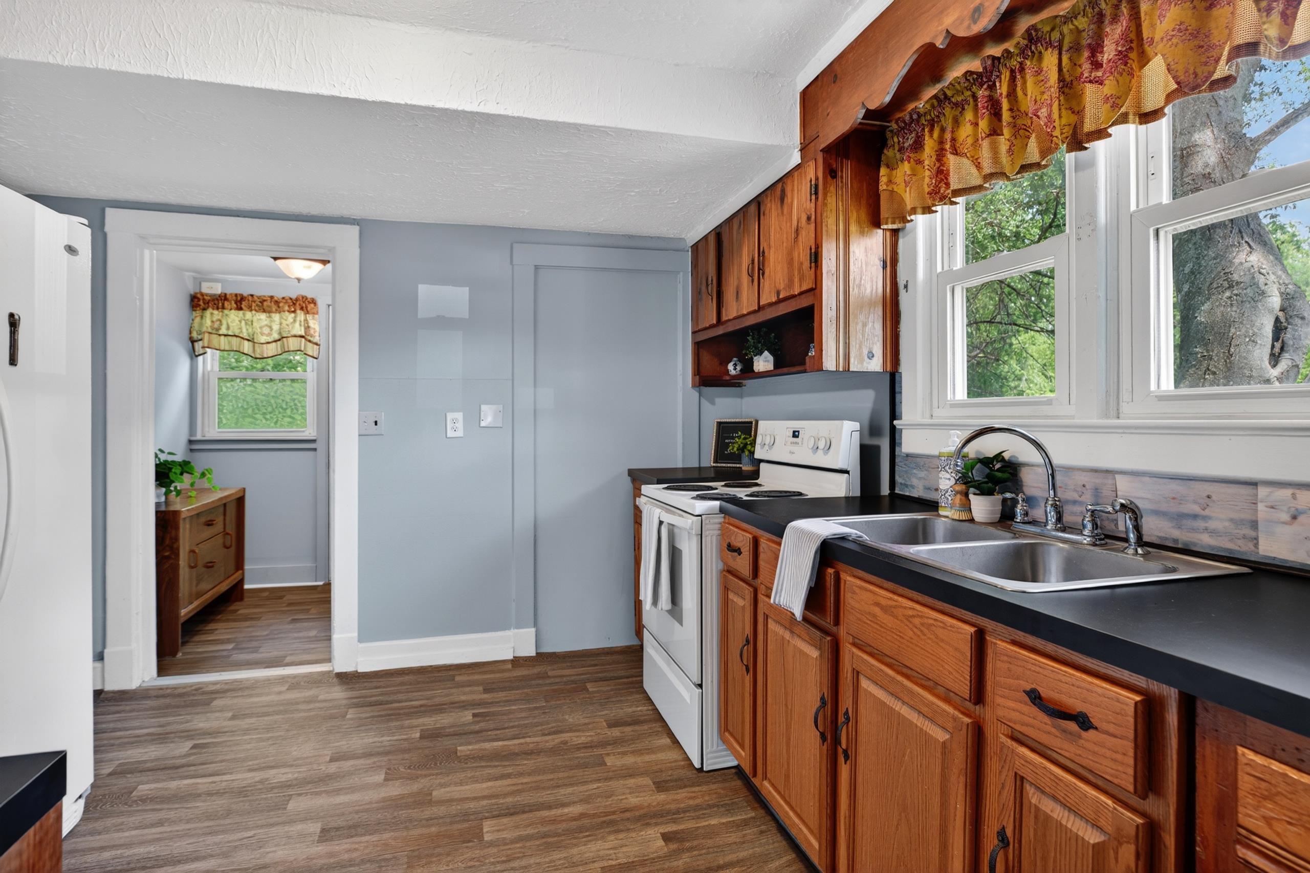 1145 NEW HOPE RD, WAYNESBORO, Virginia 22980, 3 Bedrooms Bedrooms, ,1 BathroomBathrooms,Residential,1145 NEW HOPE RD,677765 MLS # 677765